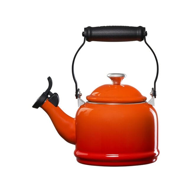 Le Creuset 1.25 Quart Demi Kettle with Stainless Steel Knob - Classic Tea Kettle for Stovetop & Induction - Perfect for Tea Lovers & Home Kitchen (Multiple Colors)
