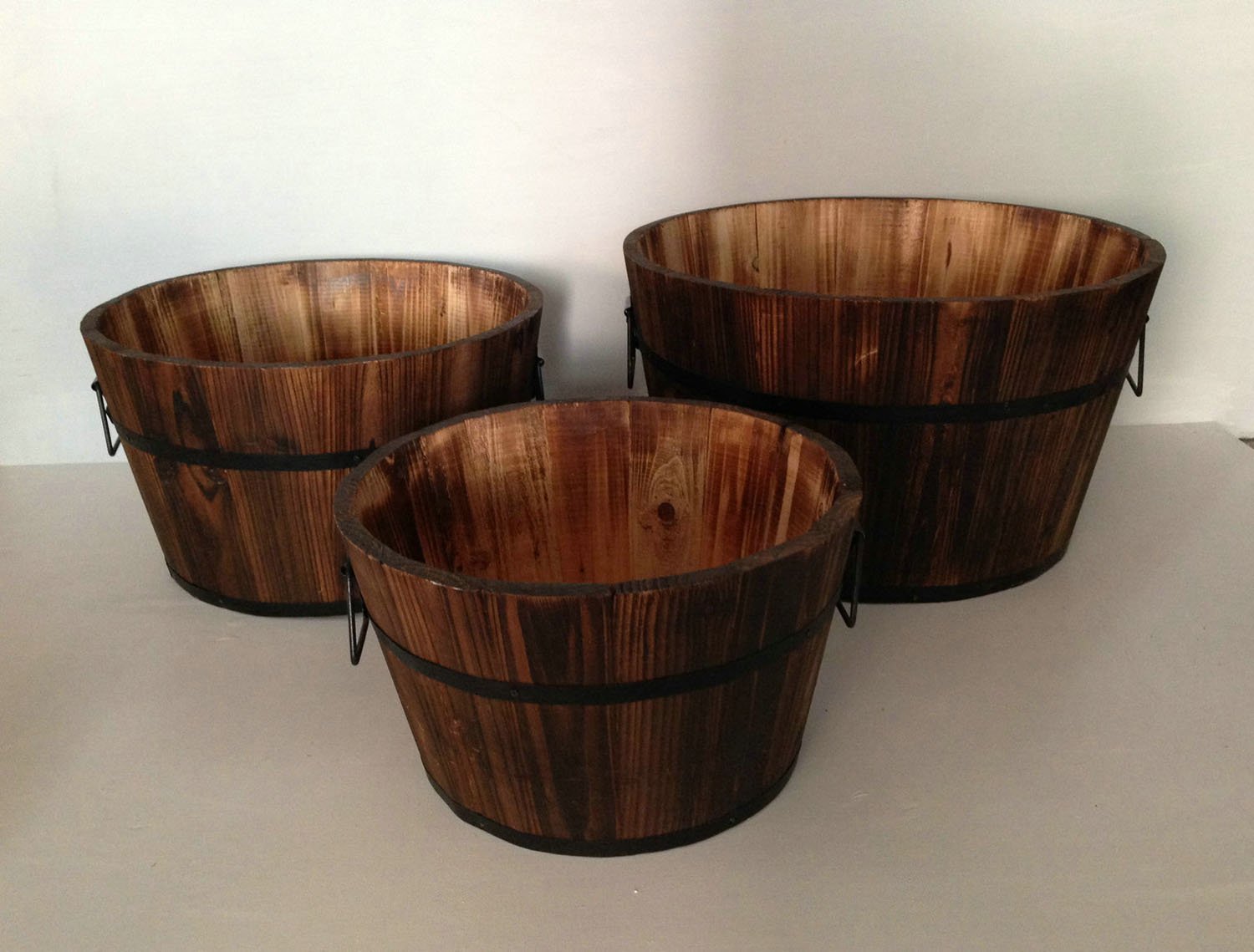 3 Piece Round Pot Planter Set - Indoor/Outdoor Flower Pots with Drainage Holes - Modern Home & Garden Decor for Plants, Succulents, Herbs - Perfect for Patio, Balcony, Living Room Decor