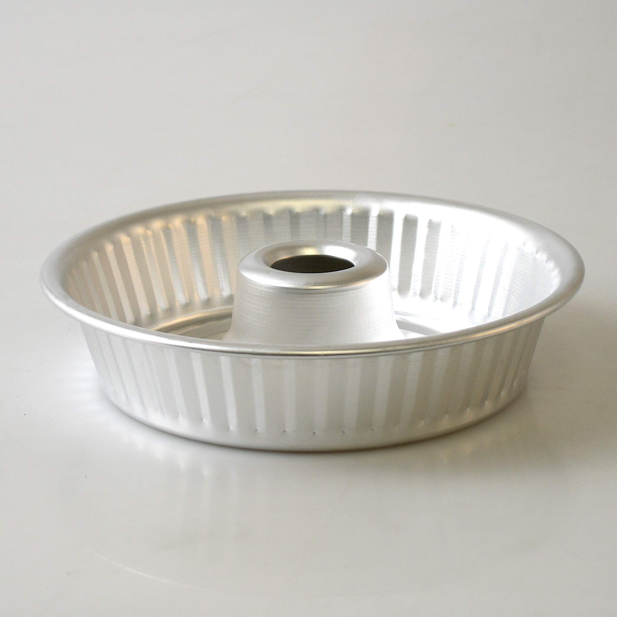 Pentole Agnelli Family Cooking & Pastry Savarin Mold with Tube, 30cm Diameter - Perfect for Baking Cakes, Desserts & Savory Dishes