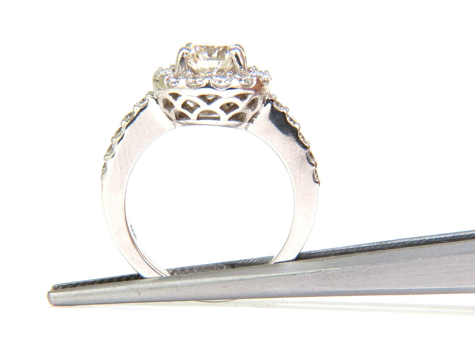 2.00CT Round Brilliant Cut Diamond Halo Ring in 14K Gold - Perfect for Engagement, Wedding & Anniversary Gifts