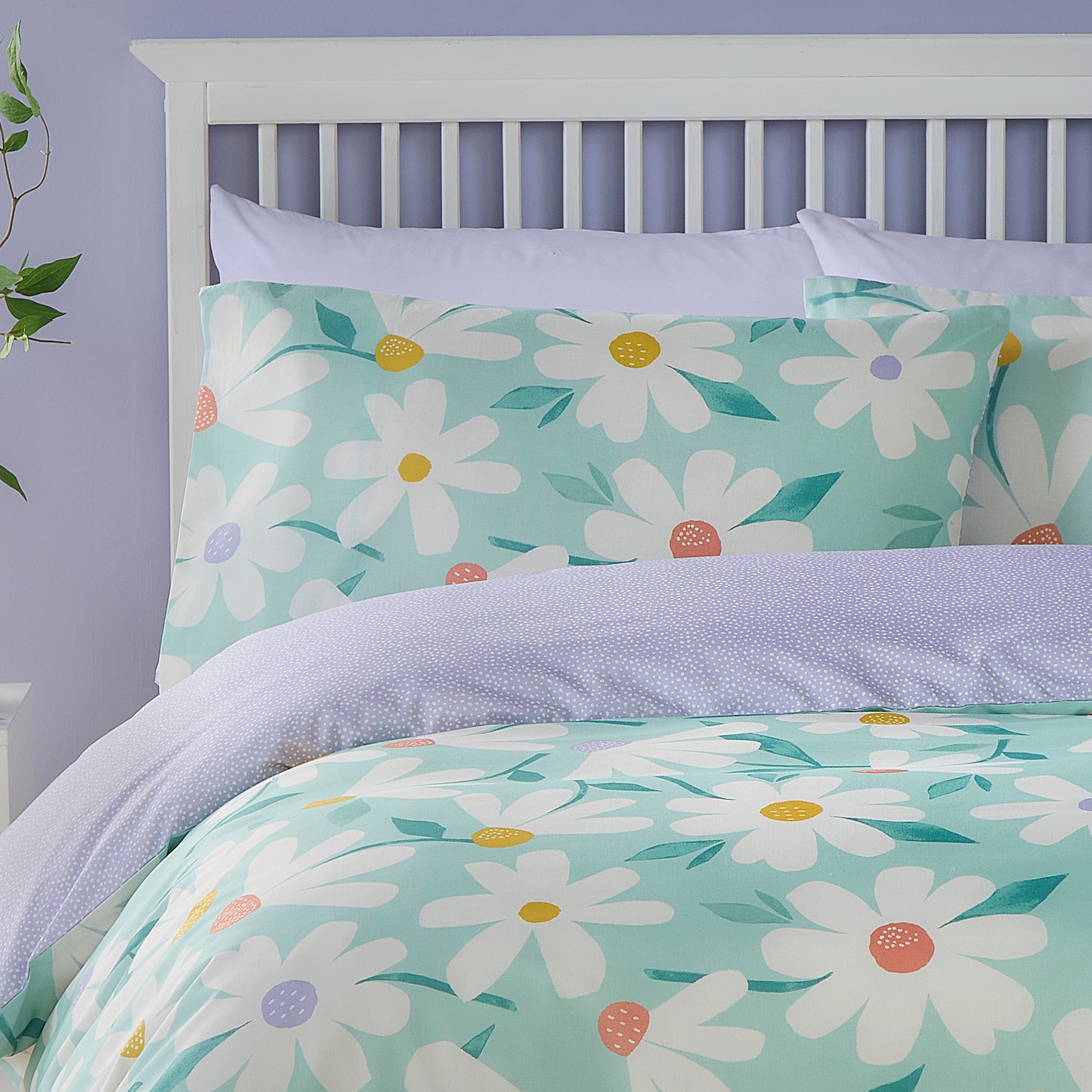 Fusion Daisy Duvet Cover Set - Queen Size, Duck Egg Blue Floral Pattern, 100% Cotton Soft Bedding Set for Cozy Bedroom Decor | Perfect for Master Bedroom, Guest Room & Vacation Homes