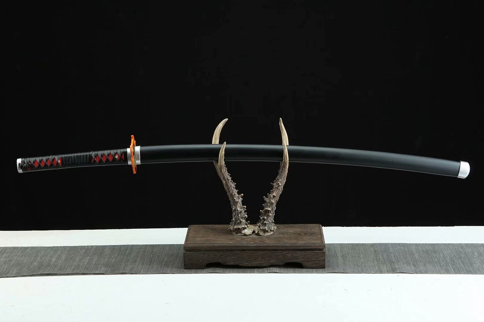 Demon Slayer Sword Replica - Kimetsu no Yaiba Anime Cosplay Prop (Tanjiro Kamado & Shinobu Kochou) - High-Quality Carbon Steel - Perfect for Cosplay, Collection, and Anime-Themed Decor