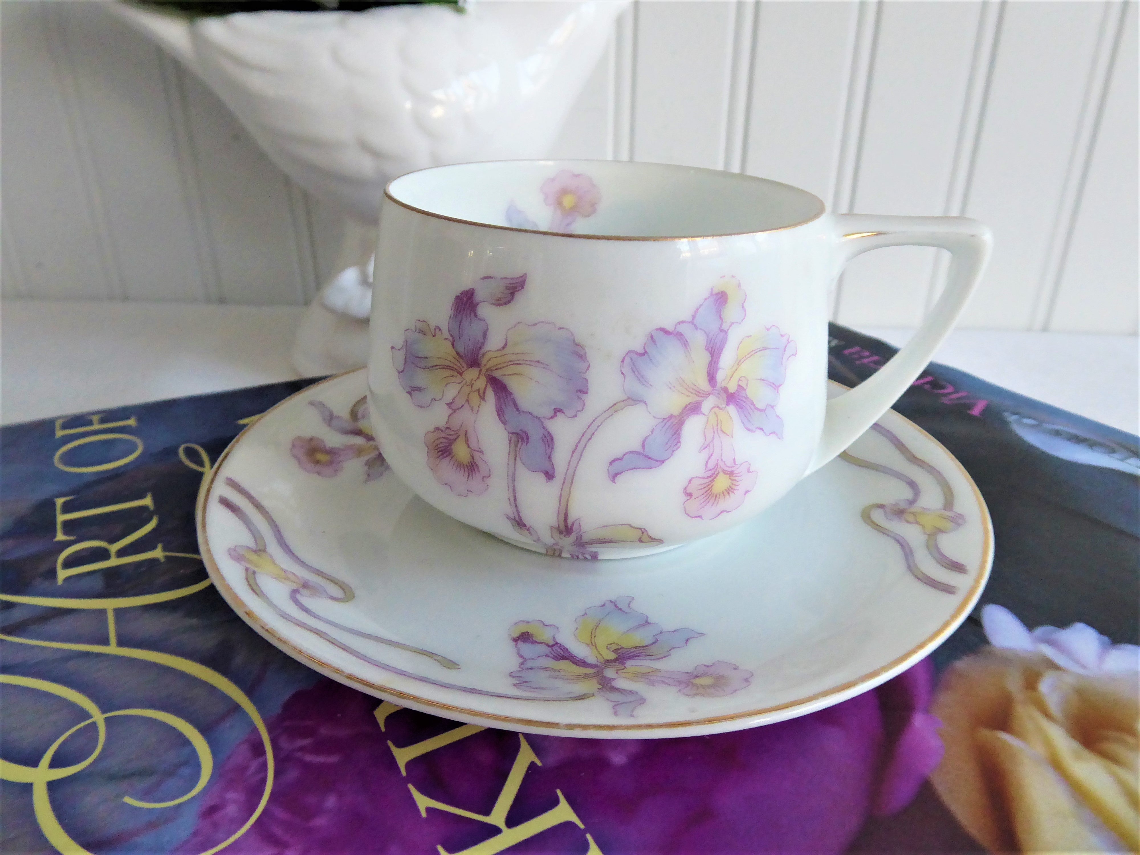 Vintage Rosenthal Donatello Orchid Cup and Saucer Set - Lavender Floral Porcelain Tea Set from 1910s, Perfect for Afternoon Tea, Collectible Antique Tableware
