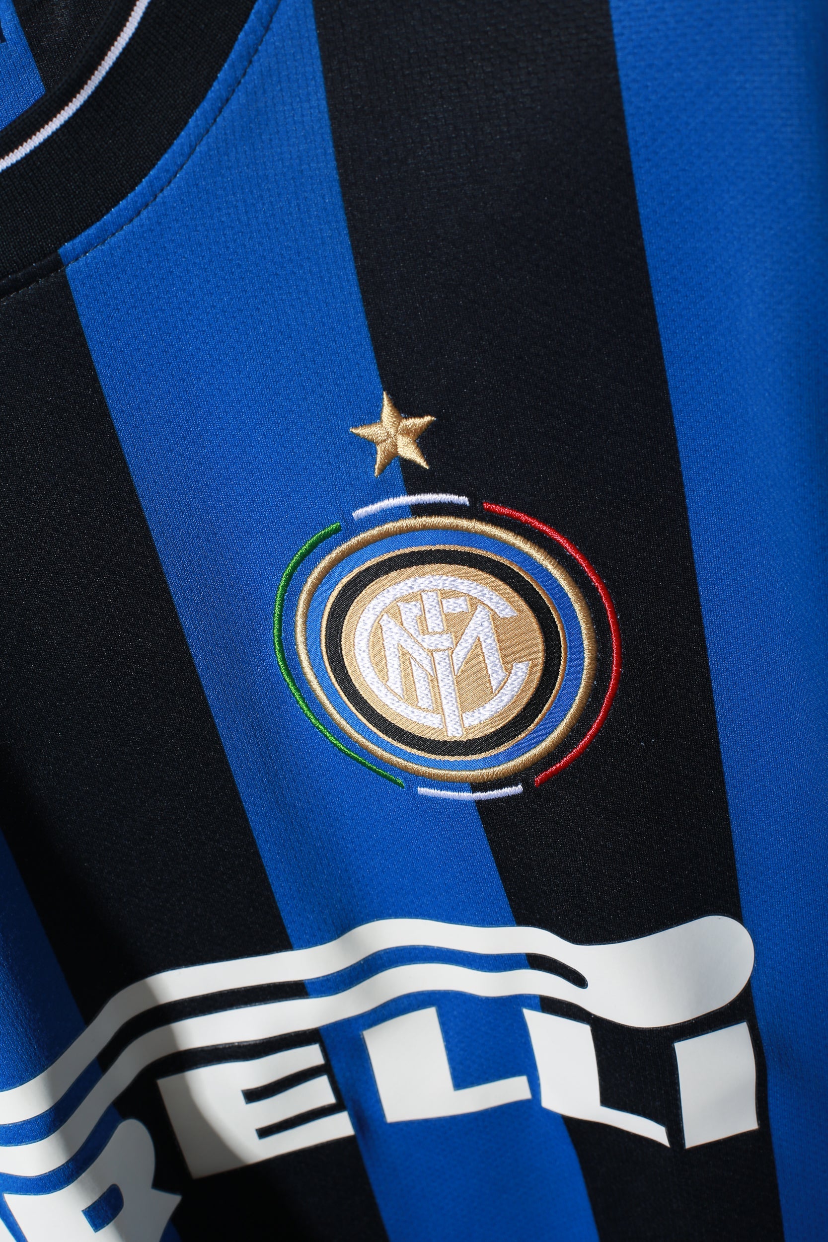 2009-2010 Inter Milan Home Jersey - Wesley Sneijder XL - Authentic Football Shirt for Fans & Collectors - Perfect for Matchdays & Sports Events