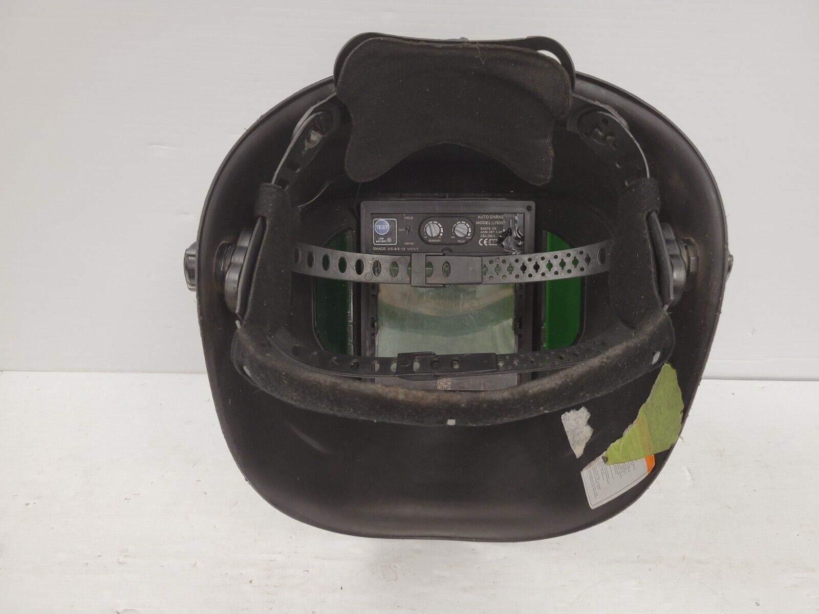 Yes Welder LY800D Auto-Darkening Welding Helmet with Solar Power - Ideal for MIG, TIG, and Arc Welding Projects