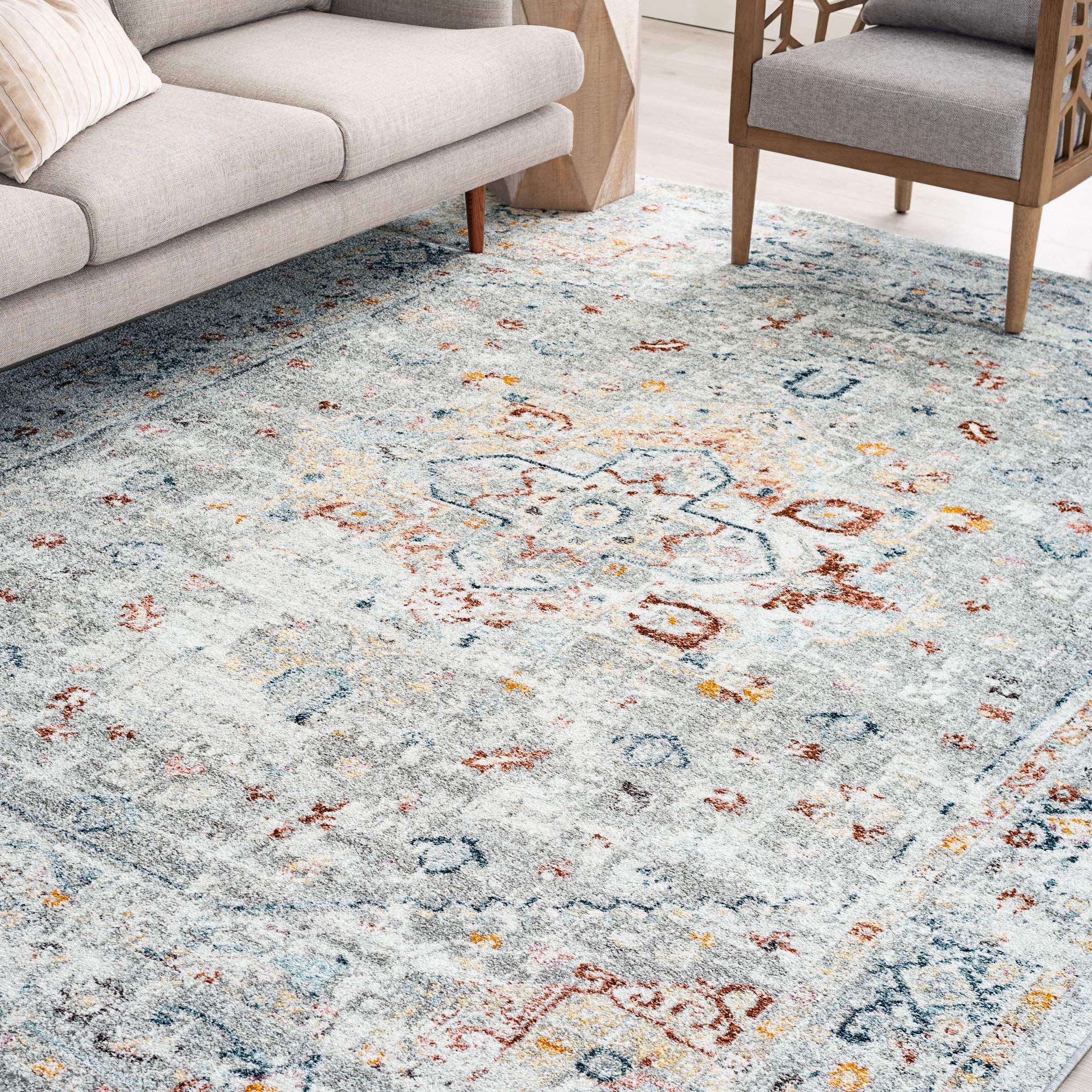 8x10 Traditional Large Area Rug for Living Room, Dining Room, Bedroom - Soft Silver Indoor Carpet (7'10
