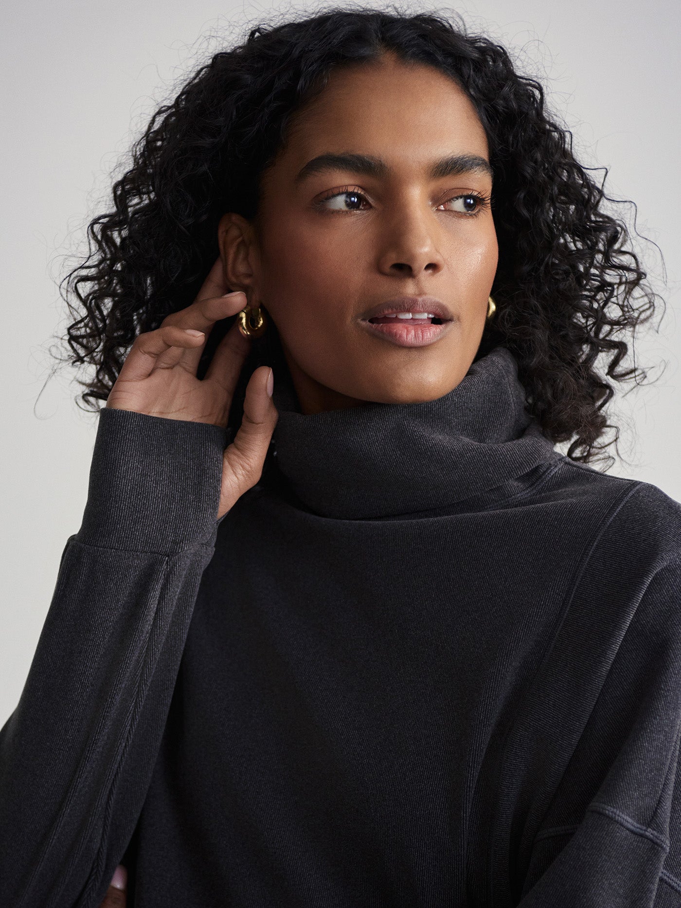 Varley Rainer Roll Neck Midlayer - Black Marl Women's Thermal Sweater for Winter & Outdoor Activities | Cozy Layering for Hiking, Skiing & Casual Wear