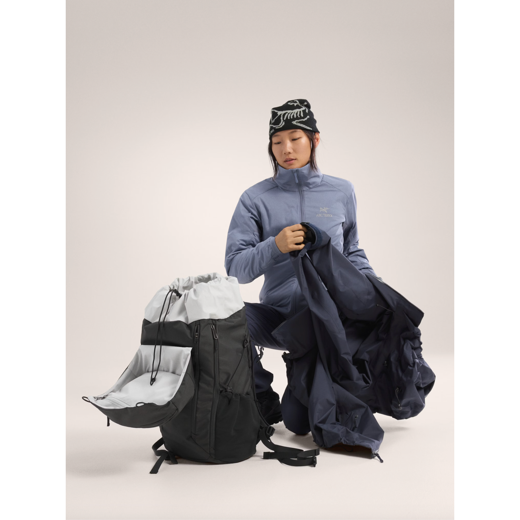 Arc'teryx Women's Atom Jacket - Lightweight Insulated Hoodie for Hiking, Camping & Outdoor Adventures | Water-Resistant & Breathable