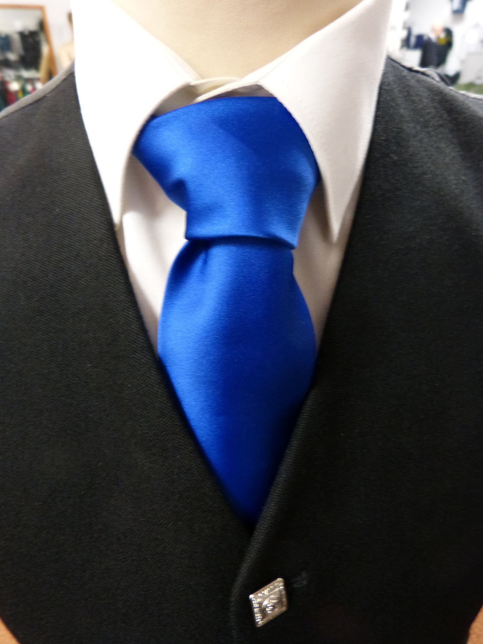 Royal Blue Satin Necktie for Men - Elegant Formal Silk Tie for Weddings, Business Meetings & Special Occasions