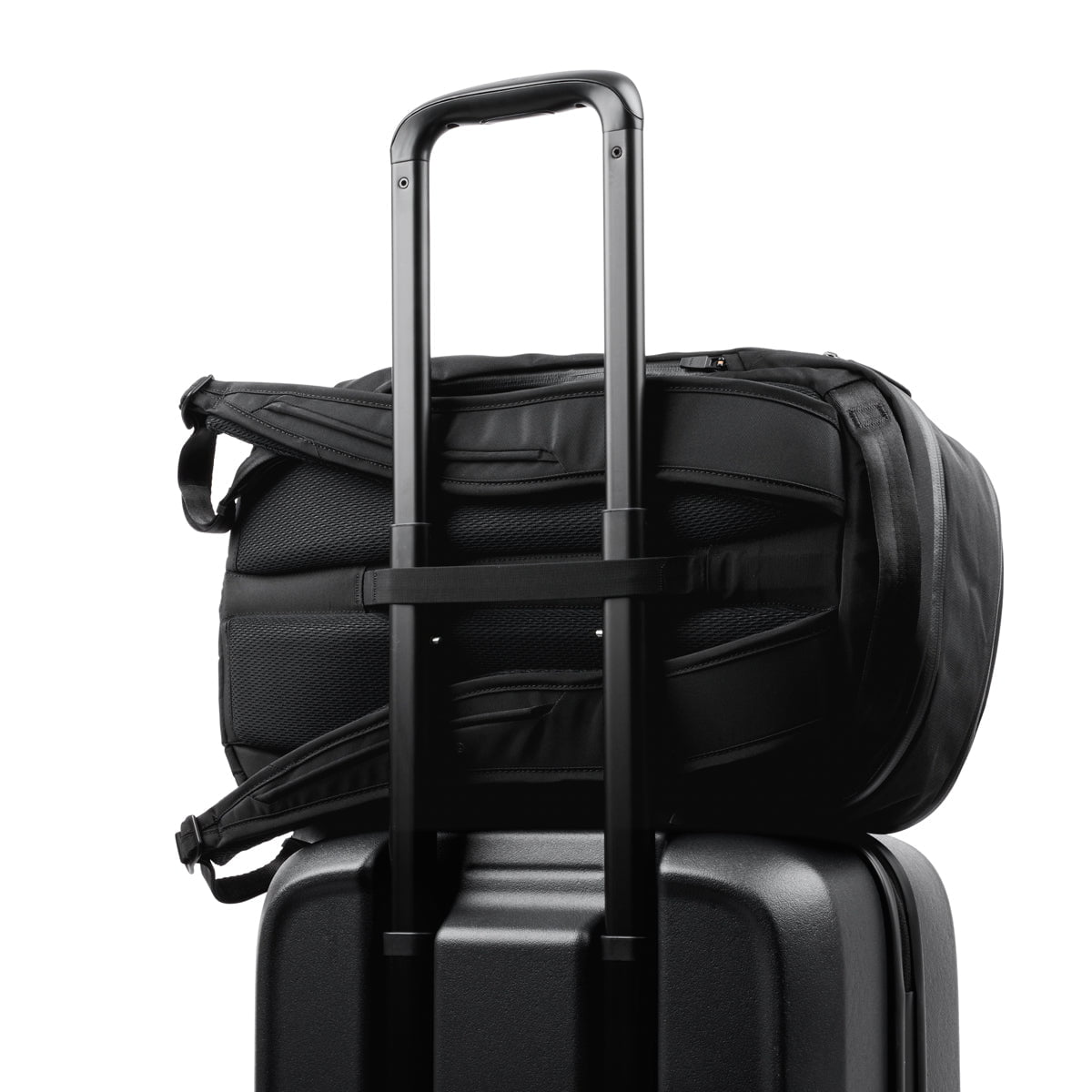 Bellroy Transit Carry On Plus Luggage - Premium Expandable Travel Suitcase for Business & Vacation - Lightweight Durable Spinner Luggage with TSA Lock & Smart Storage (Perfect for Air Travel & Weekend Getaways)