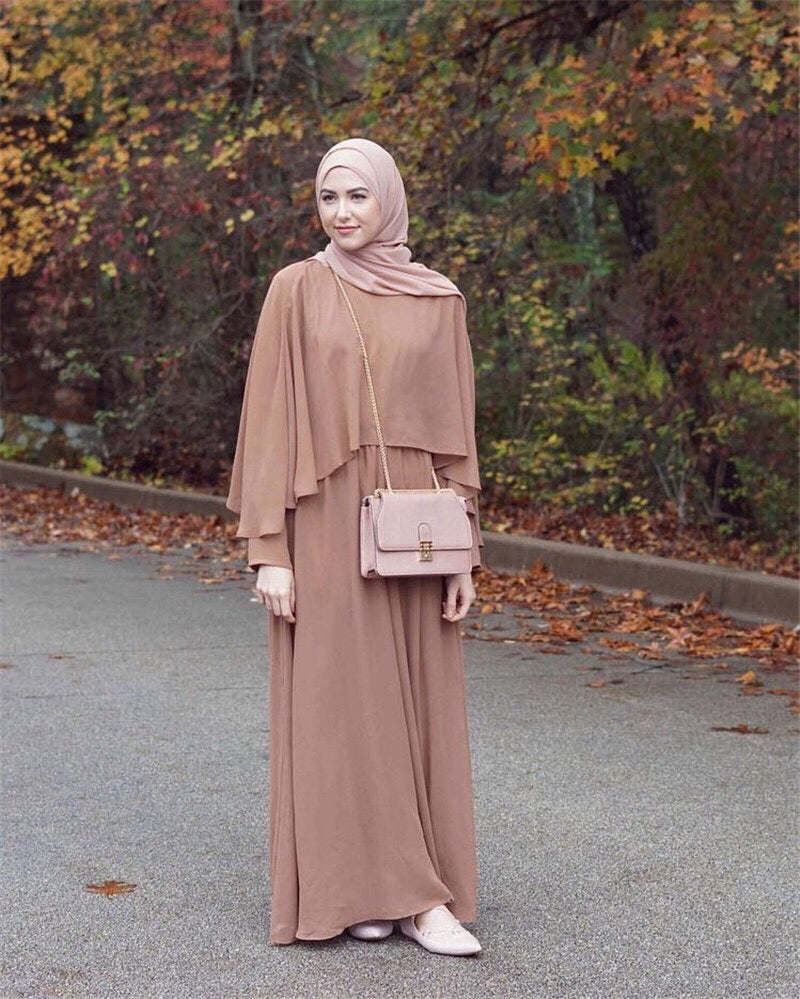 Elegant Muslim Women's Abaya Dress - Modest Islamic Clothing for Prayer, Mosque & Daily Wear