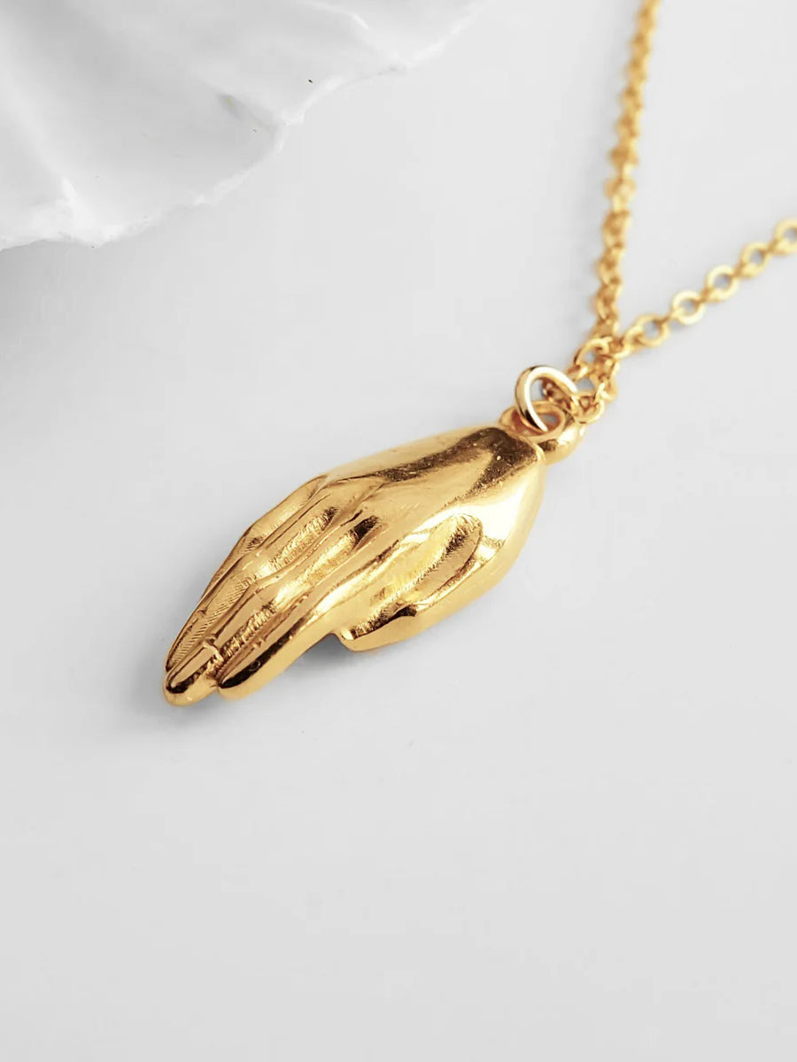 Augusta Jewelry 18K Gold Plated Necklace - Hand of Venus Amulet Pendant for Women | Elegant Gift for Birthday, Anniversary & Special Occasions