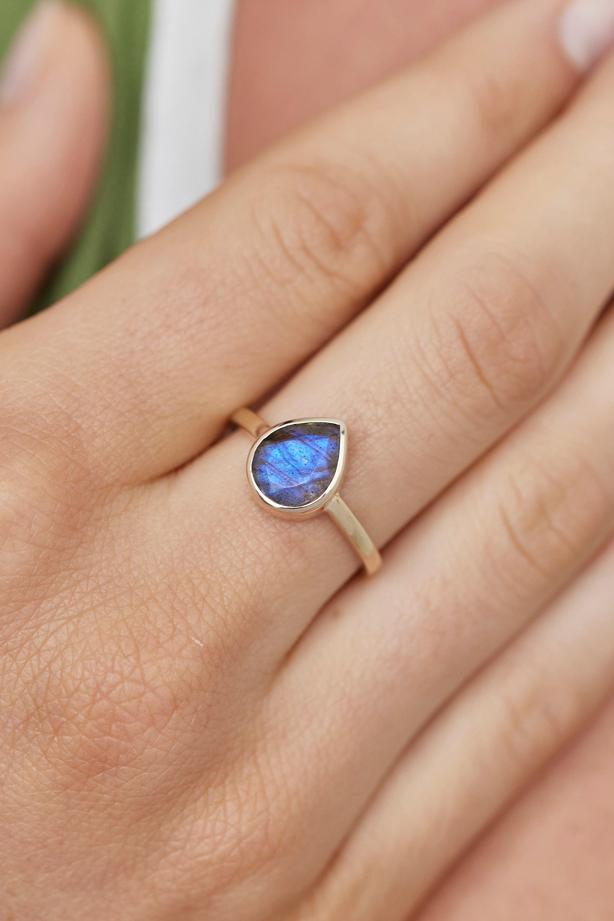 9K Yellow Gold Labradorite Tear Drop Ring for Women - Elegant Gemstone Jewelry for Everyday Wear, Gift Giving & Special Occasions