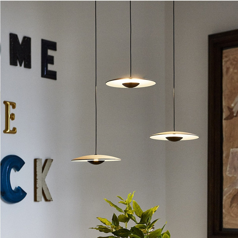 Modern Black Wood Grain LED Pendant Light - Stylish Dining Room Lighting Fixture for Kitchen Island, Breakfast Nook & Home Decor