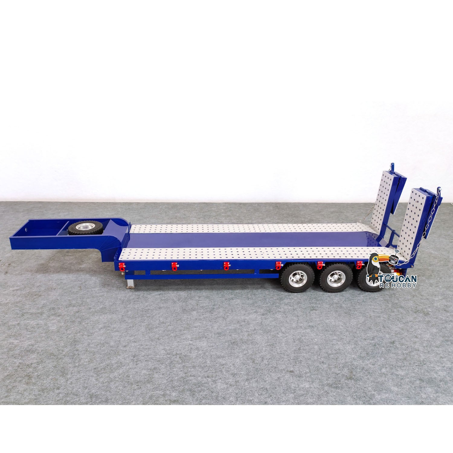 1/14 Scale 3 Axles Metal RC Trailer with Electric Tailboard - Compatible with RC Tractor, Radio Controlled Trucks & Electric Cars - Perfect for Off-Road Hauling & Construction Simulation