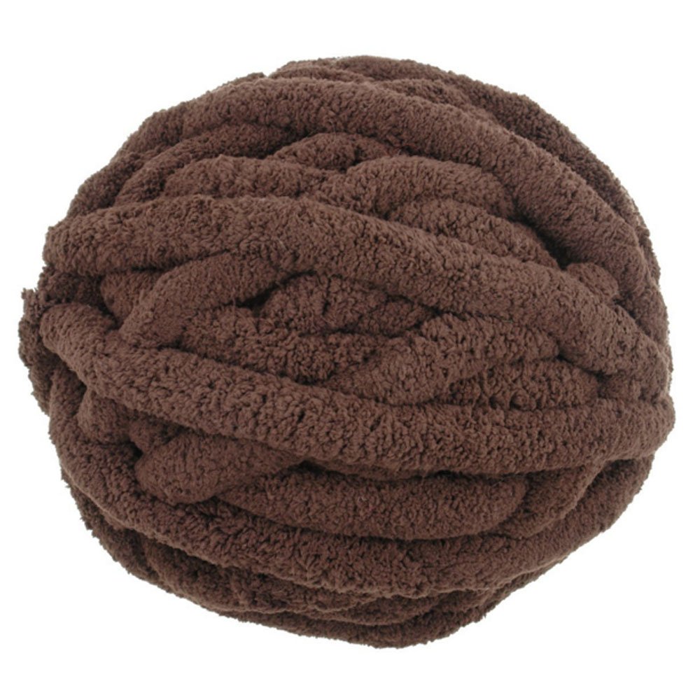 **Soft Chenille Chunky Knit Yarn 1kg - Super Thick & Plush Blanket Yarn for Arm Knitting, Giant Bulky DIY Projects - Perfect for Cozy Blankets, Scarves, and Home Decor (Coffee Brown)**