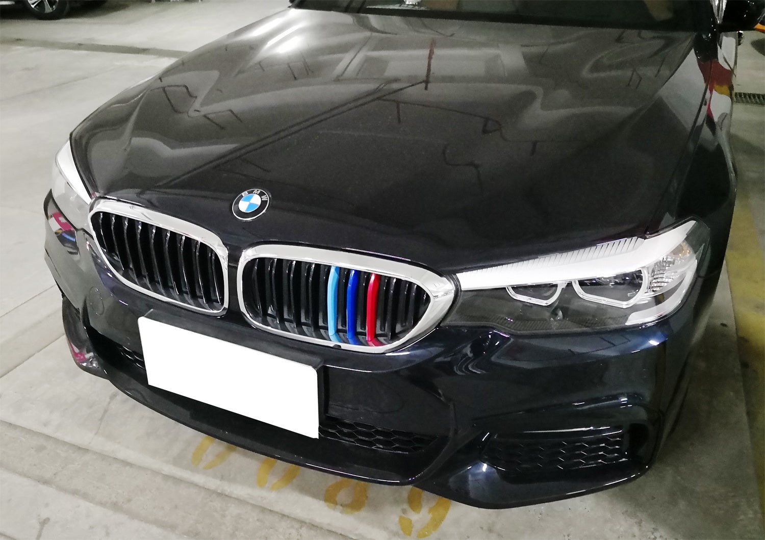 BMW G30 G31 5 Series M Style Colored Grille Insert Trims (2017-2020) - 9 Beam Design for Enhanced Style & Performance - Perfect for Car Enthusiasts & Custom Upgrades