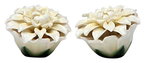 **Yellow Daisy Salt and Pepper Shakers Set - White Ceramic Kitchen Seasoning Shakers for Dining Table, Picnic, and Home Decor**