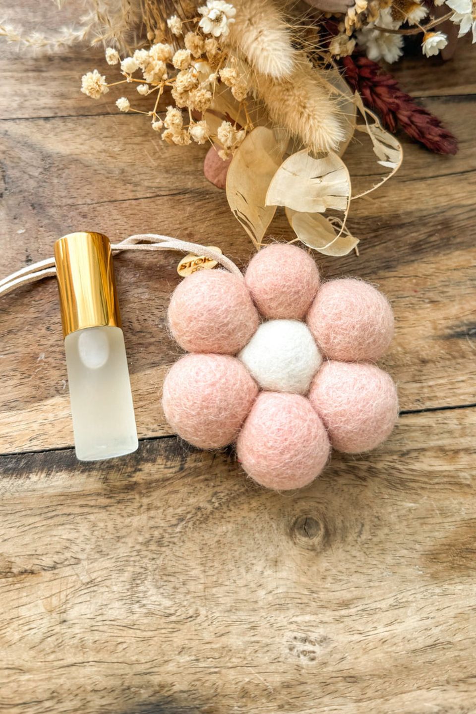 Premium Felt Hanging Blush Daisy Air Freshener - Natural Car & Home Fragrance for Fresh Scent | Perfect for Cars, Closets, and Small Spaces