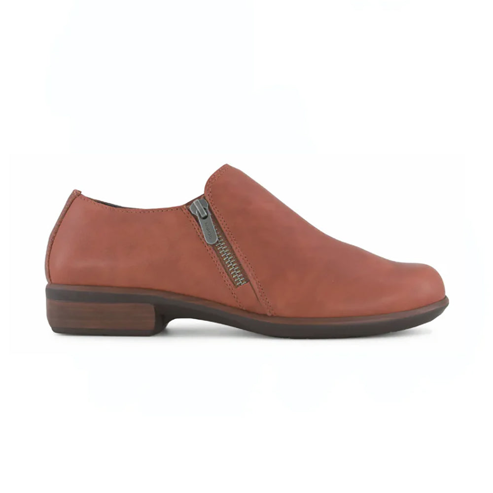 BROWN PEANUT LEATHER