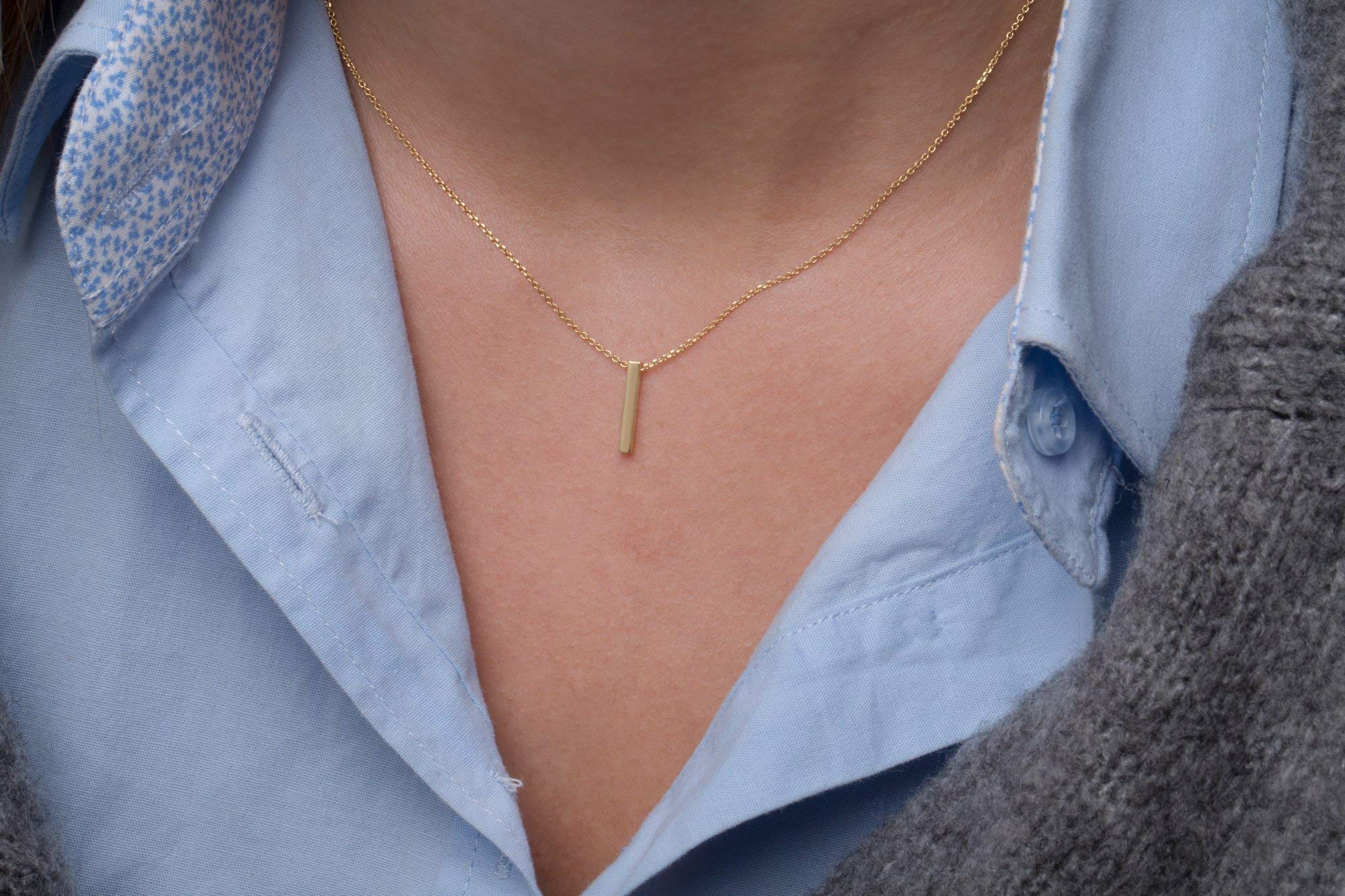 Elegant 14K Gold Bar Necklace - Square Bar Pendant, Rose Gold Tiny Bar Necklace for Women, Trendy Minimalist Jewelry Gift for Her | Perfect for Everyday Wear, Date Nights & Special Occasions
