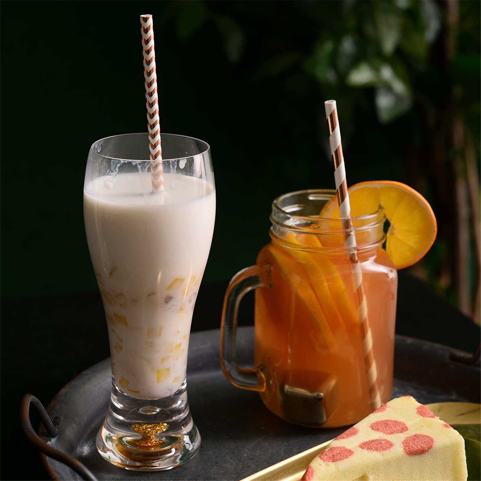 Xeahung 100 Pcs Rose Gold Paper Straws - 7.75 Inch Disposable Drinking Straws for Juice, Cocktails, and Party Decorations (Eco-Friendly Wavy Design)