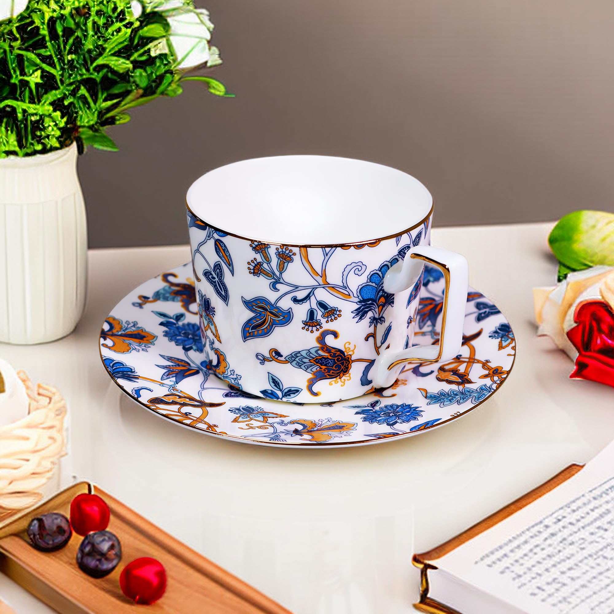 8.5 oz Floral Bone China Tea Cup and Saucer Set - Elegant Coffee & Tea Drinking Set for Women, Perfect Gift for Mom, Friends & Tea Parties (Home, Office, Bridal Shower, Mother's Day)