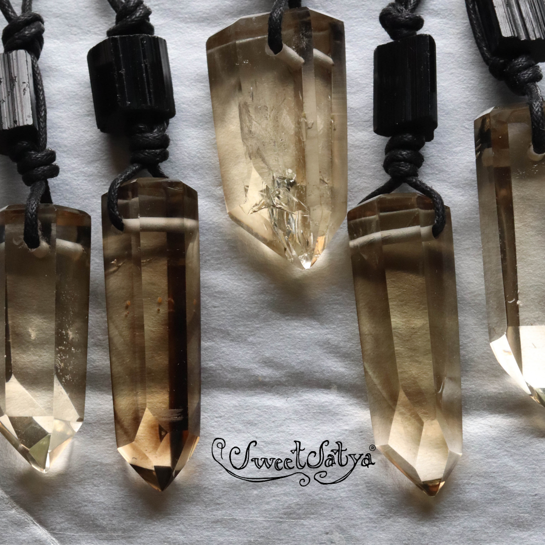 Natural Smoky Quartz Crystal Necklace for Women - Healing Stone Jewelry for Energy Balance & Protection | Perfect for Meditation, Yoga & Spiritual Gifts