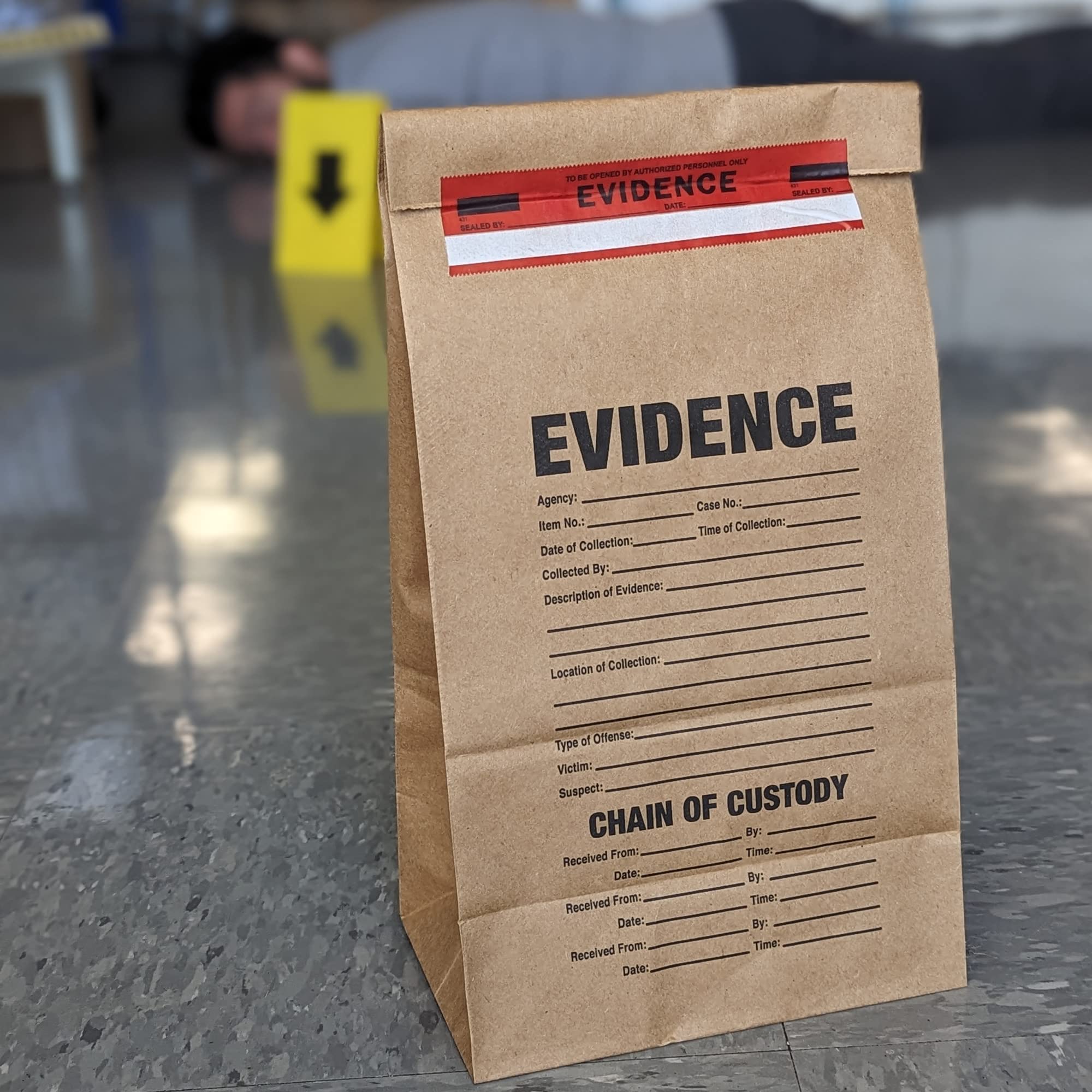 Crime Scene Evidence Bin with 3 Sizes of Paper Evidence Bags - Police & Forensic Supplies for Crime Scene Investigation, Film Production & Training Scenarios