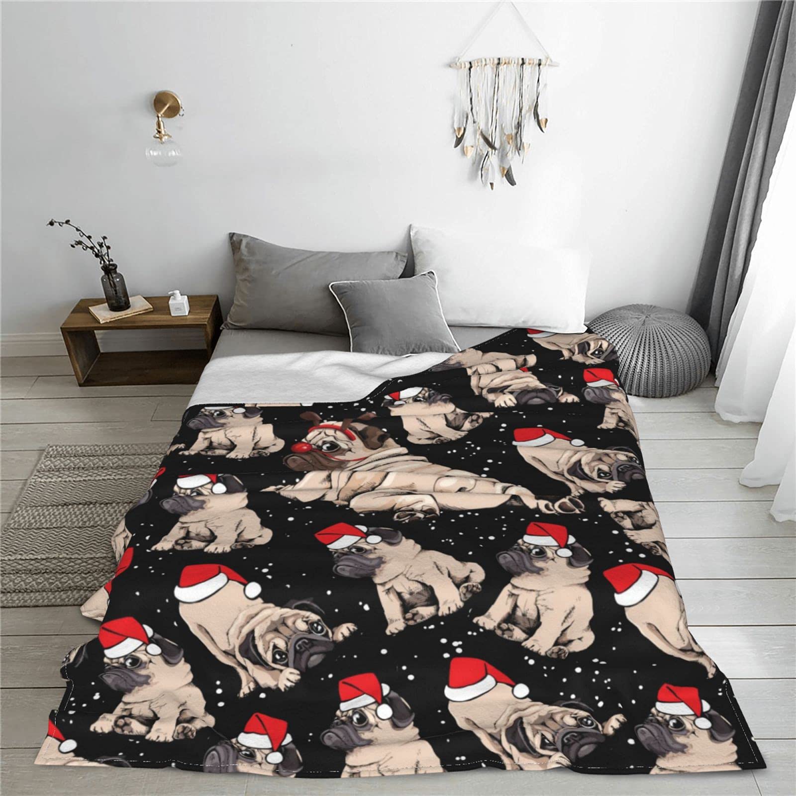 Christmas Pug Dog Fleece Throw Blanket - Soft, Lightweight & Warm Cozy Plush Blanket for Couch, Bed, Sofa (60