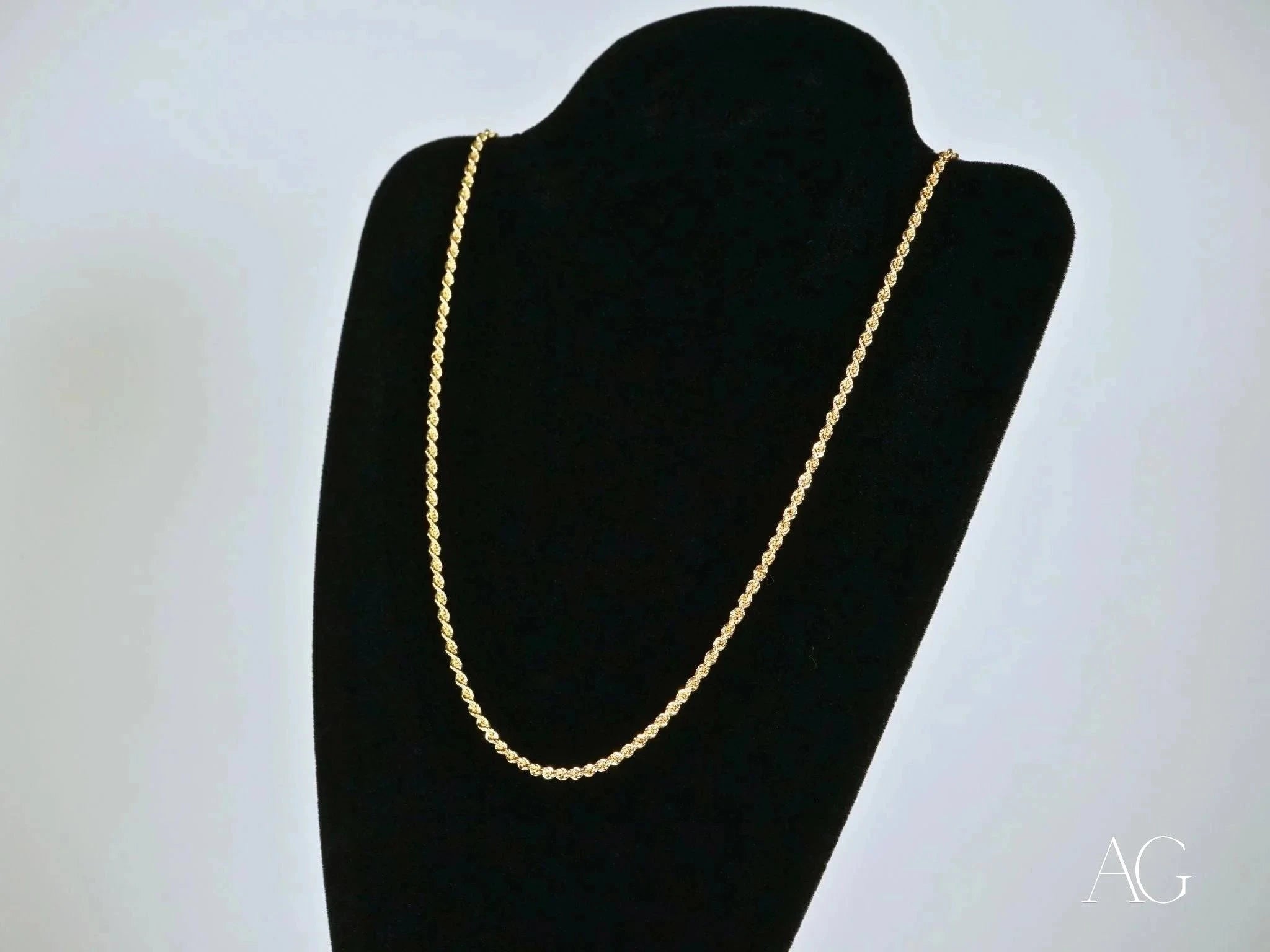 14K Gold Rope Chain Necklace for Women - Secure Barrel Lock Clasp - Elegant Layering Piece for Everyday Wear & Special Occasions