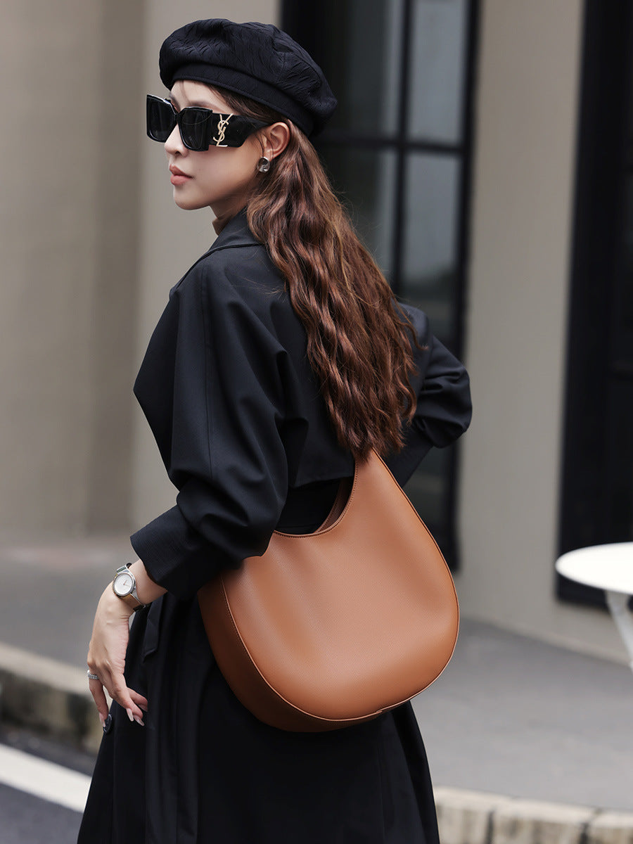 Stylish and Unique Designer Shoulder Bag for Women - Fashionable Crossbody Purse for Daily Use, Travel, and Work