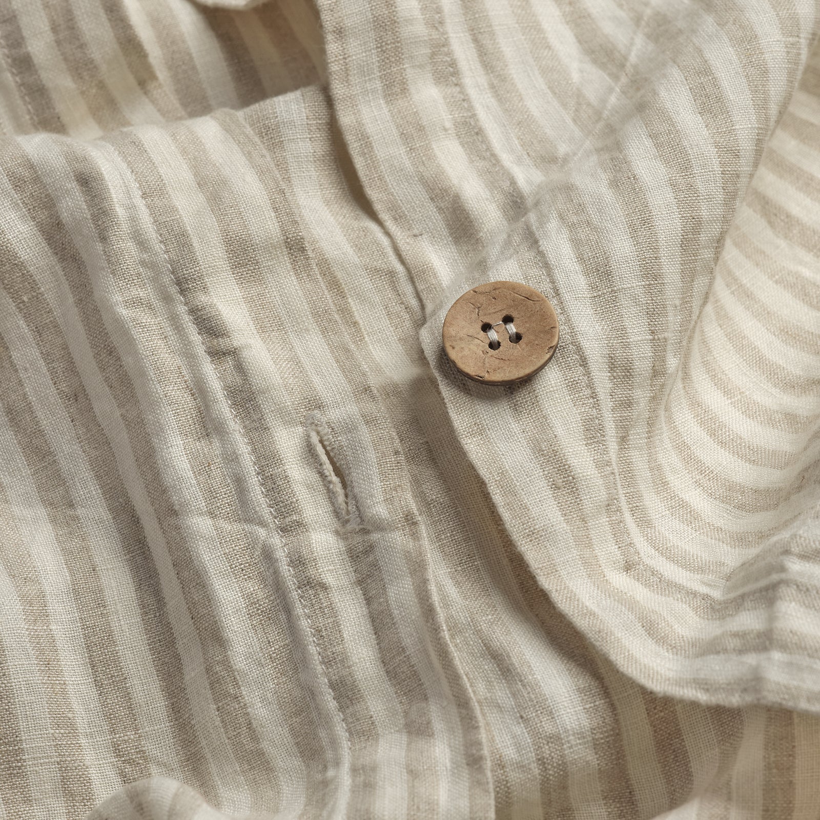 Premium 100% Linen Duvet Cover Set - Oatmeal Stripe Design - Breathable & Soft Bedding for All Seasons - Perfect for Master Bedroom, Guest Room & Vacation Homes