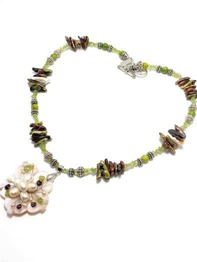 Elegant Flower Shell Necklace & Bracelet Set with Freshwater Potato Pearl Pendant, Peridot & Garnet Chips - Perfect for Weddings, Anniversaries and Special Occasions