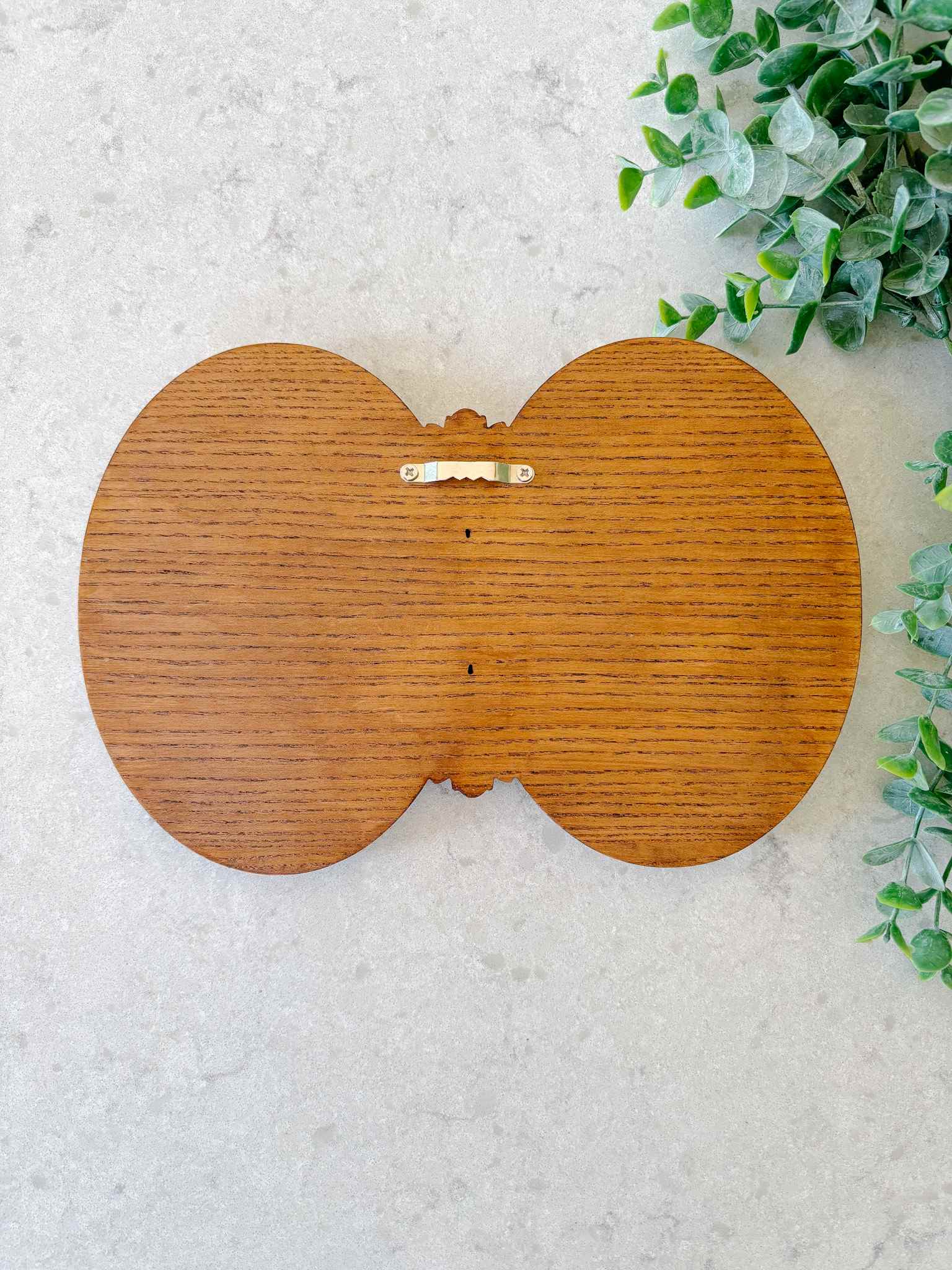 Beautiful Miraculous Medal Wooden Plaque - Religious Home Decor for Wall Display - Perfect for Prayer Rooms, Gifts & Catholic Devotion