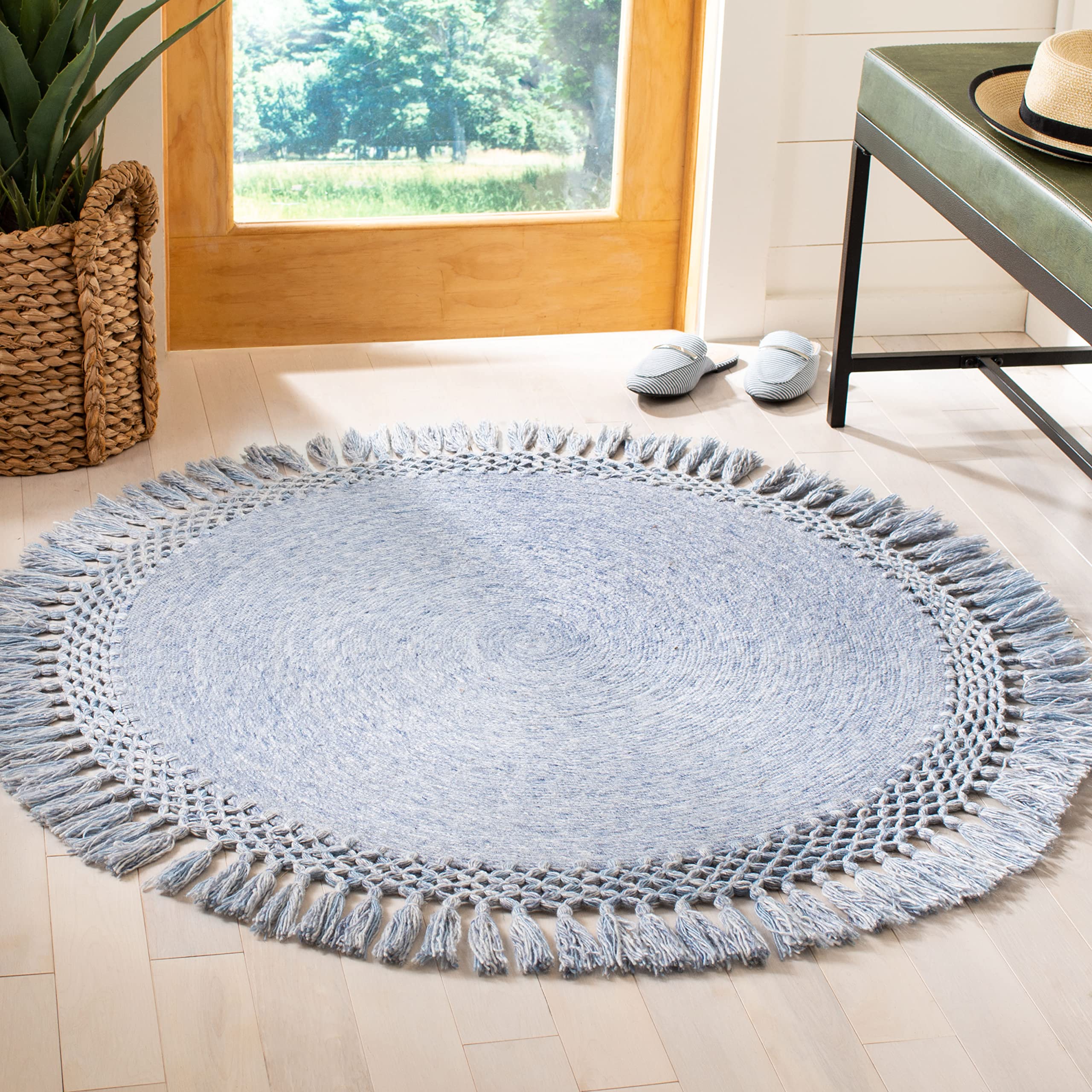 SAFAVIEH Sahara Collection 4' Round Blue Denim Handmade Boho Tassel Area Rug - SAH490L - Perfect for Bohemian Living Rooms, Bedrooms & Dorm Decor