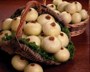 Fresh Vidalia Sweet Onions - 10 LB Bag | Naturally Sweet & Juicy | Perfect for Salads, Grilling & Cooking