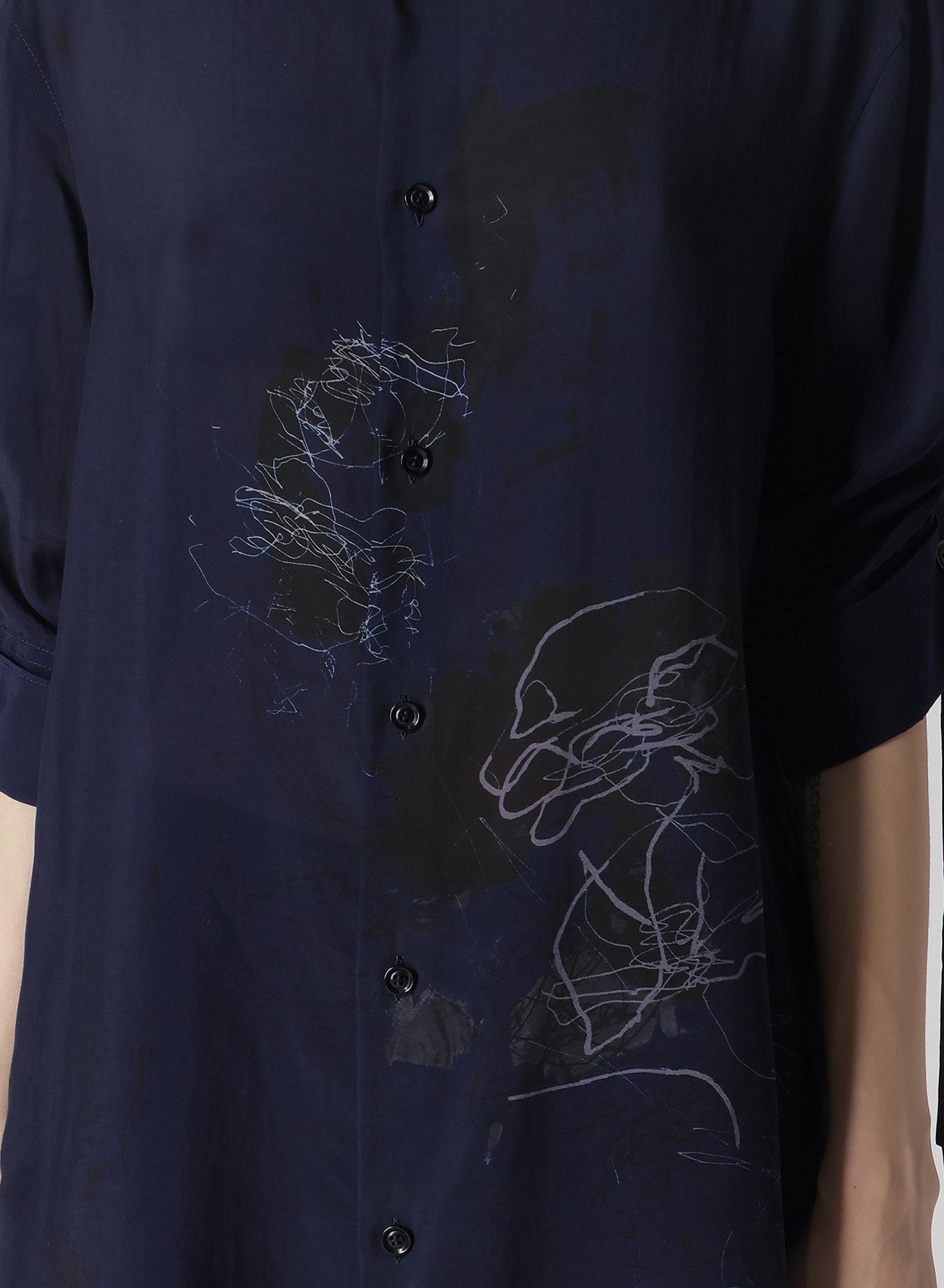 CU/LAWN Floral Sketch Print Shirred Sleeve Blouse - Women's Fashion Top for Spring Summer, Office Wear & Casual Outings