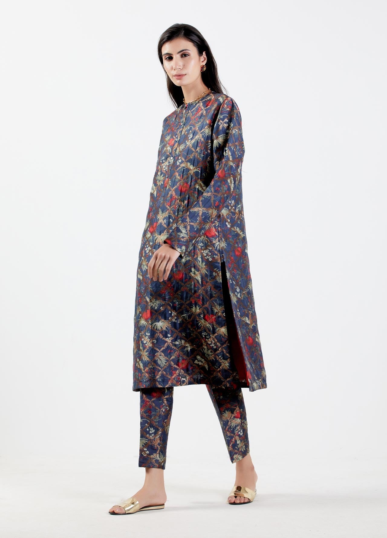 Bade Miyan Kurta Silk Brocade Berry - Premium Indian Men's Kurta for Festivals & Weddings - Perfect for Diwali, Eid & Special Occasions