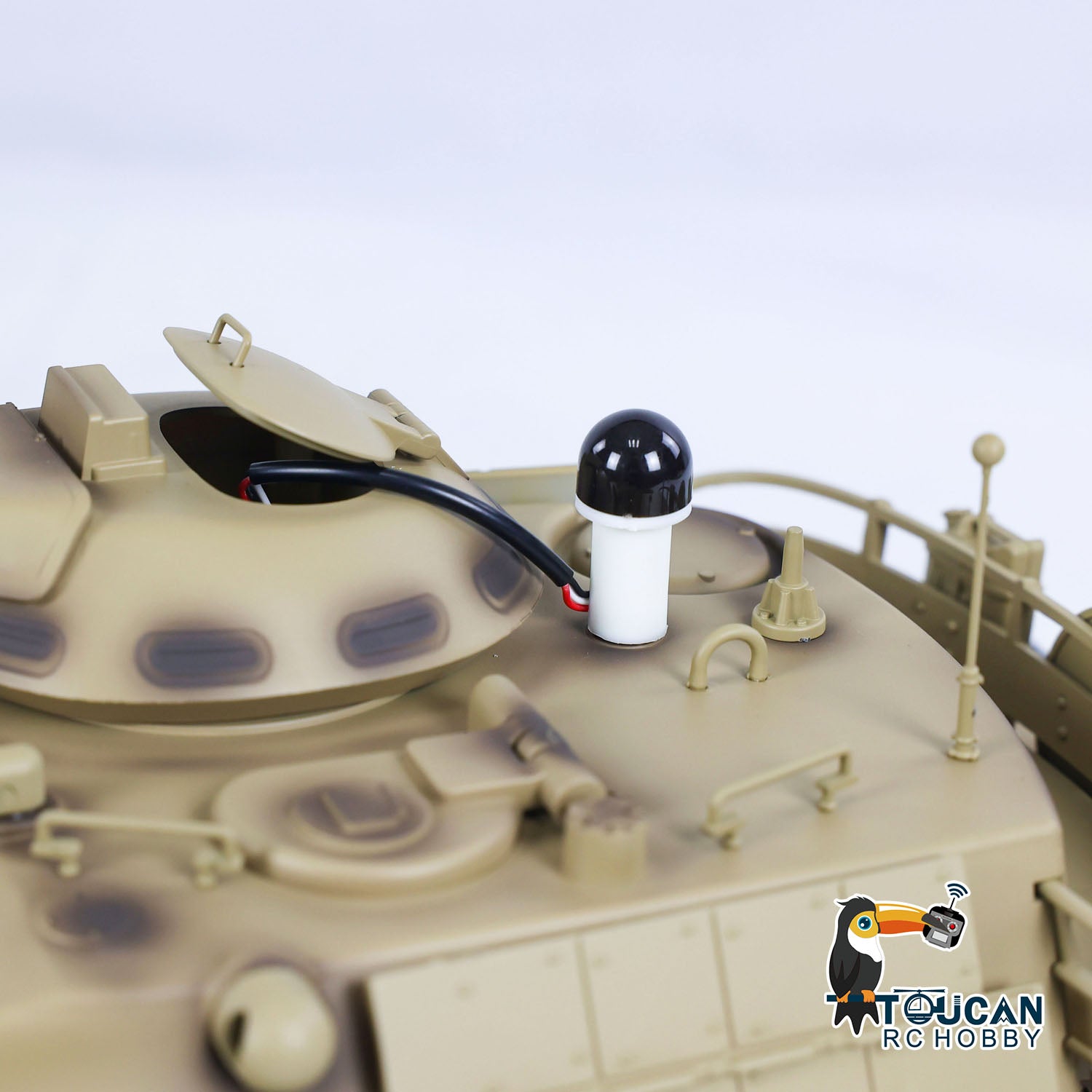 1/16 Scale M60A1 ERA RC Tank - US Stock BB Shooting Infrared Battle Toy with Metal Wheels & Barrel Recoil - Perfect for Military Enthusiasts and Outdoor RC Battles