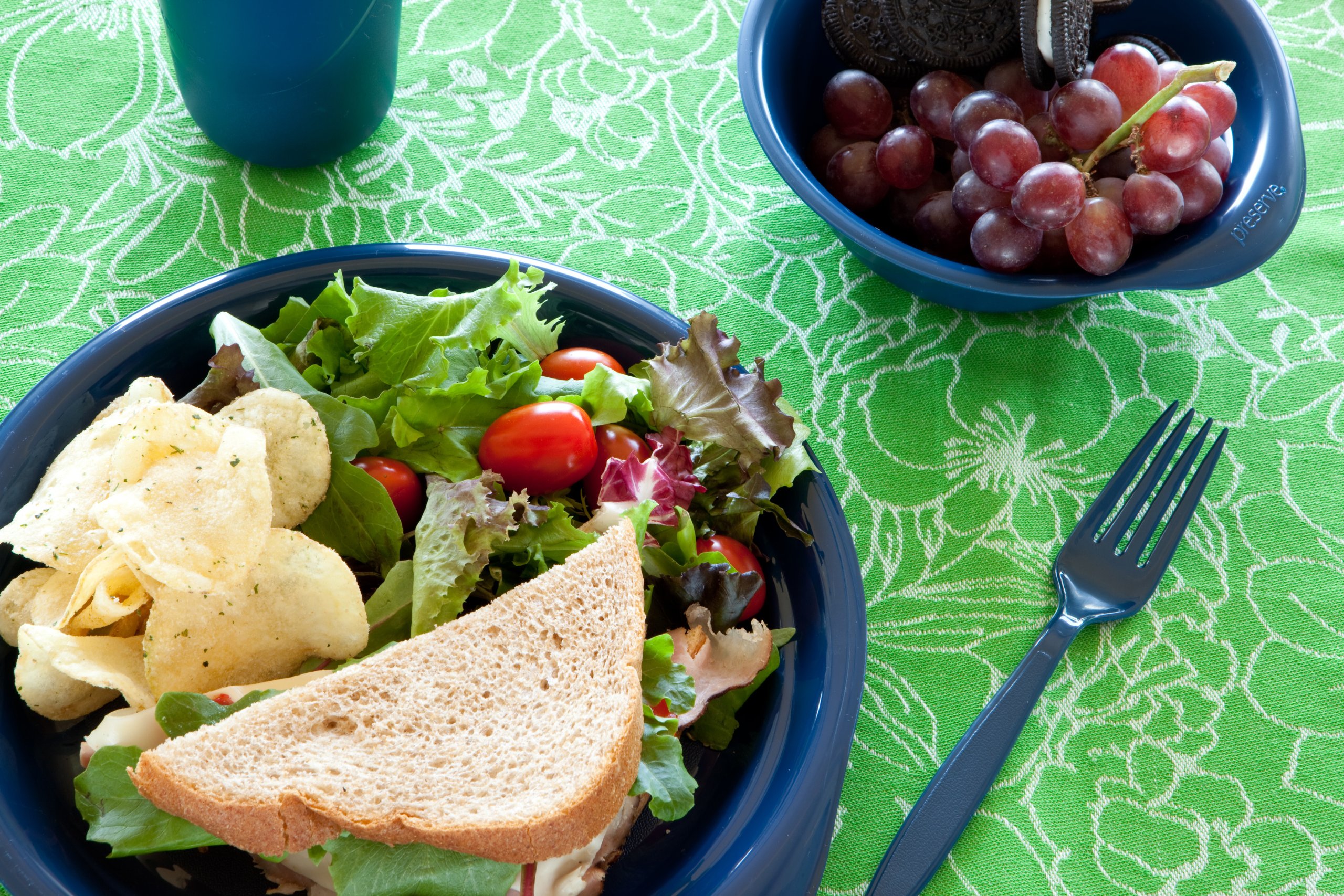 Eco-Friendly BPA-Free Reusable Dinnerware Set - 4 Plates, 4 Bowls & 4 Cups Made from Recycled Plastic | Midnight Blue | Perfect for Everyday Use, Picnics & Sustainable Living