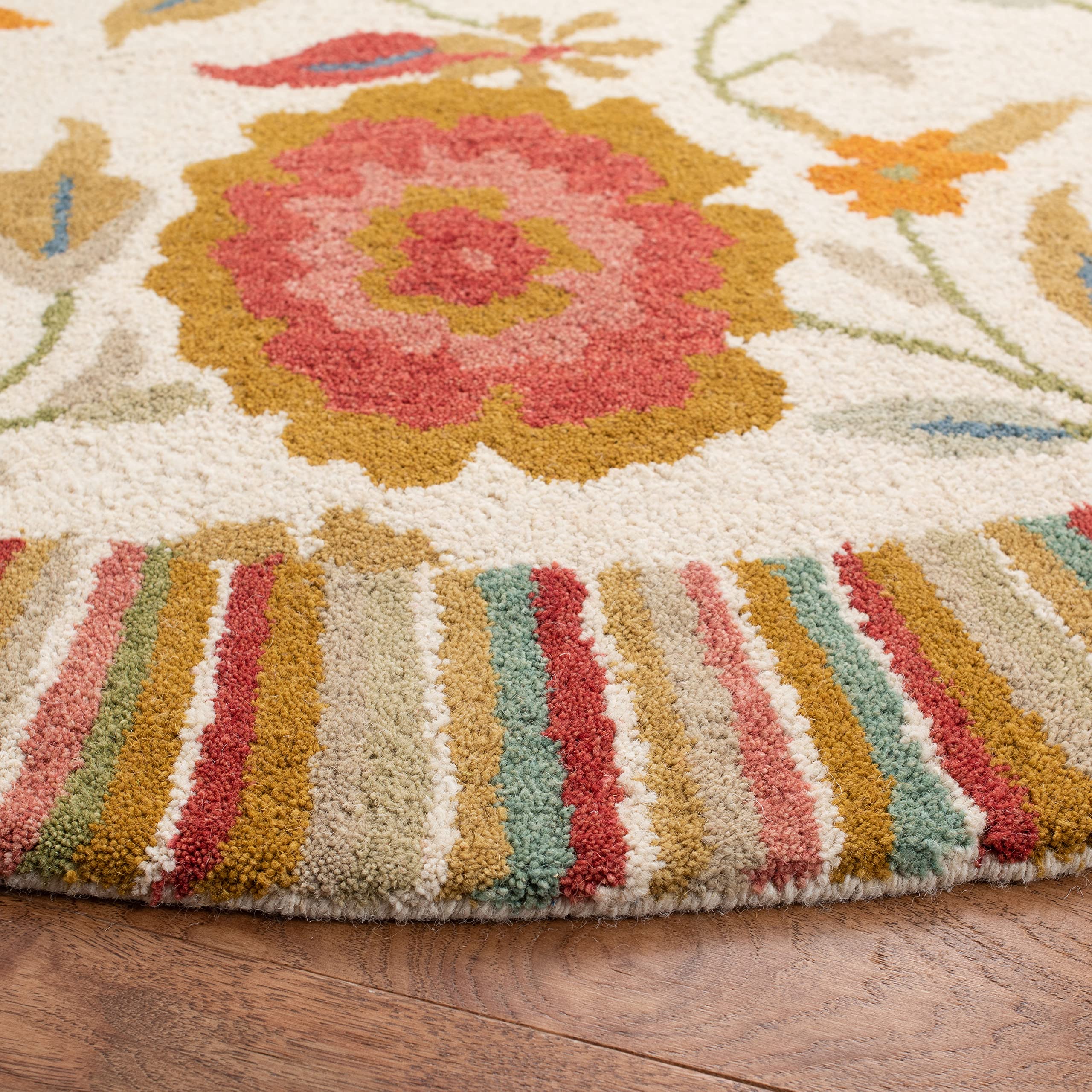 SAFAVIEH Jardin Collection 5'9