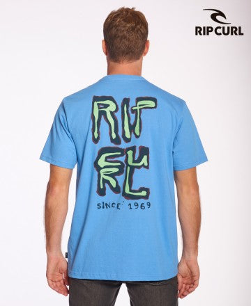 Rip Curl Men's Relaxed Fit T-Shirt - Classic Light Blue | Comfortable Casual Wear for Surfing, Beach & Everyday Outfits