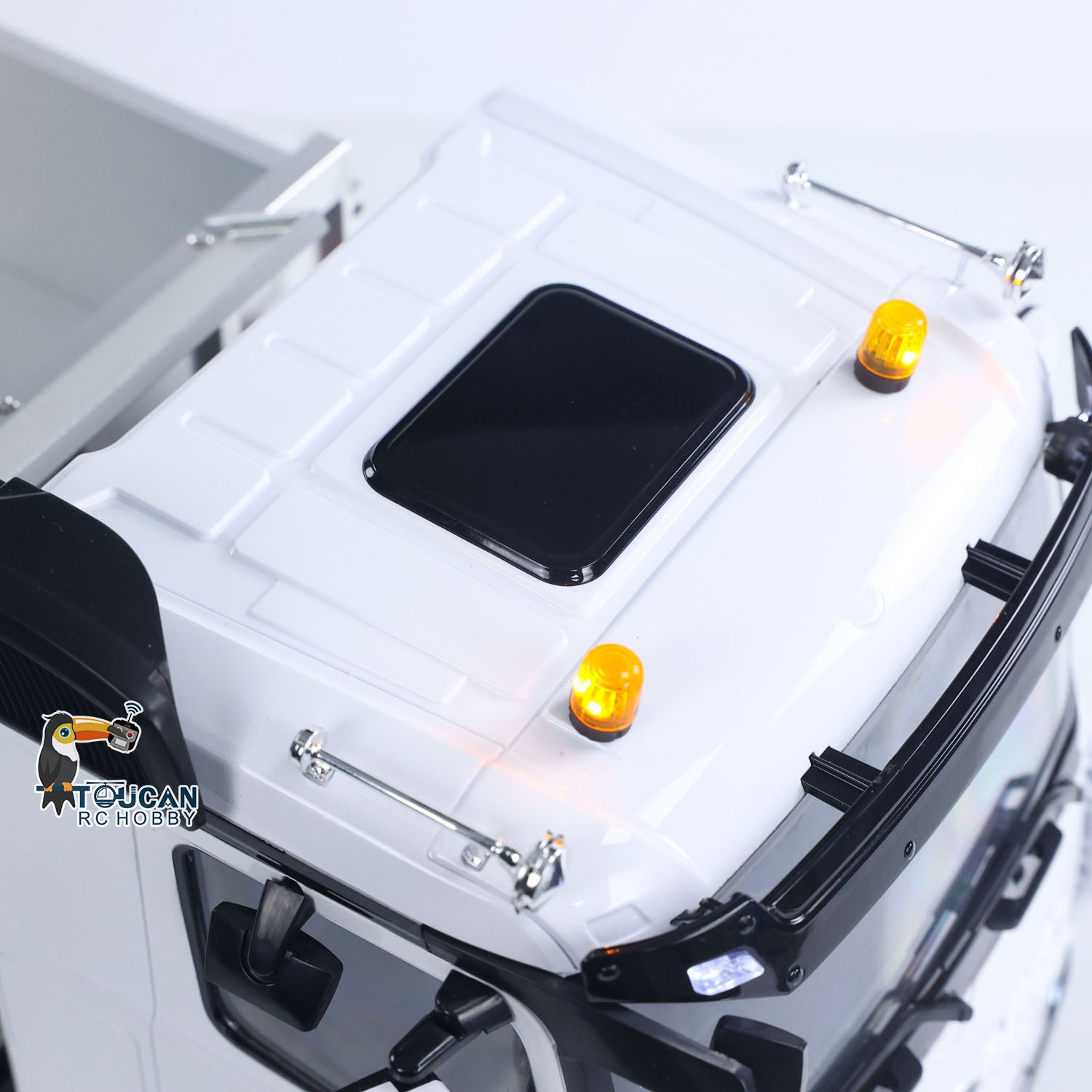1/14 Scale RC Hydraulic Dumper Truck - 2 Speed Remote Control Tipper Car with Metal Chassis, Light & Sound Effects, No Lock Differential (3348 Model) - Perfect for Construction Site Play, Off-Road Racing and Collector's Display