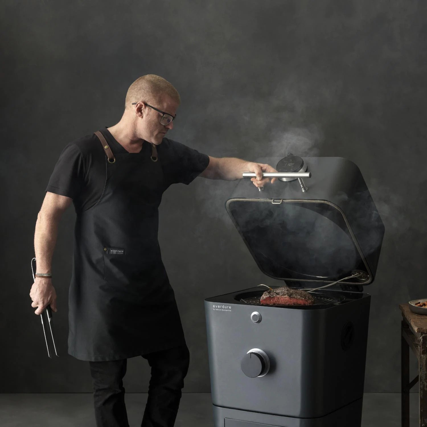 Everdure By Heston Blumenthal 4K 21 Inch Charcoal Grill & Smoker HBCE4KGUS - Premium Outdoor BBQ & Smoking for Backyard, Camping, and Tailgating