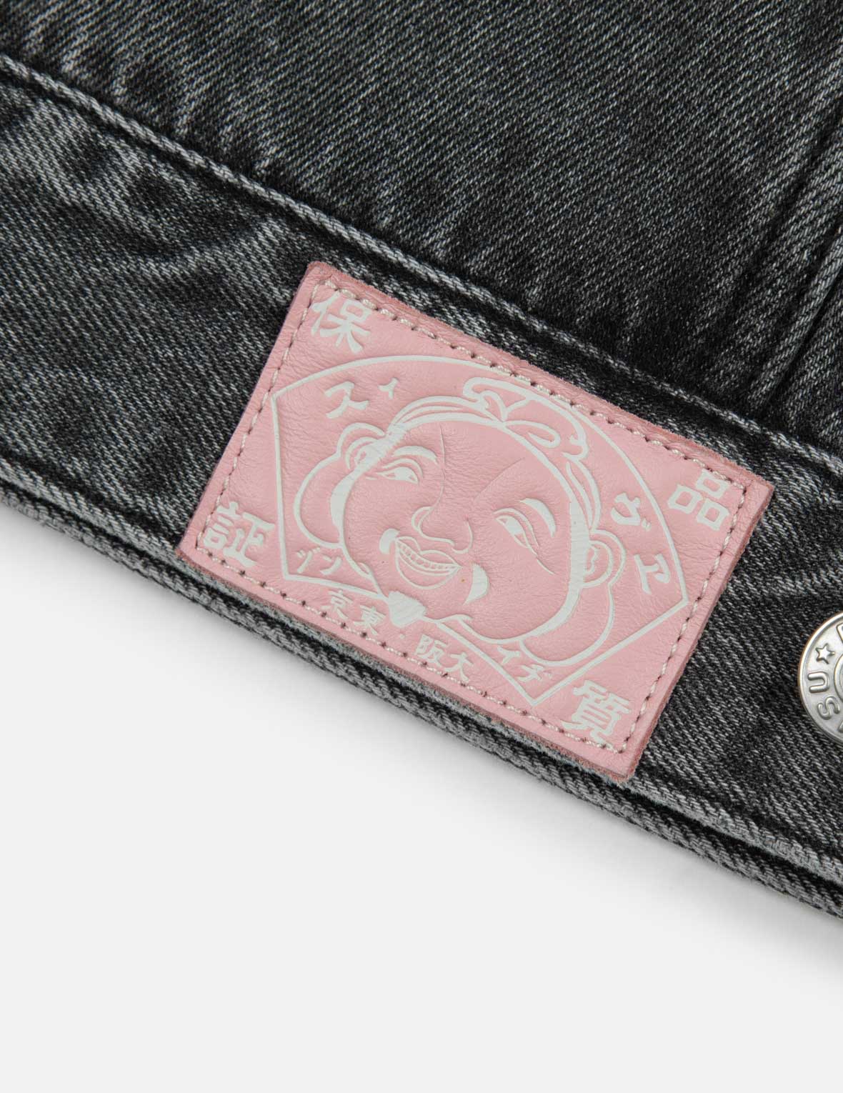 Vintage Seagull Embroidery & Kamon Crest Denim Jacket for Men - Relaxed Fit Distressed Washed Jean Jacket - Casual Streetwear, Festival Outfits, and Everyday Fashion