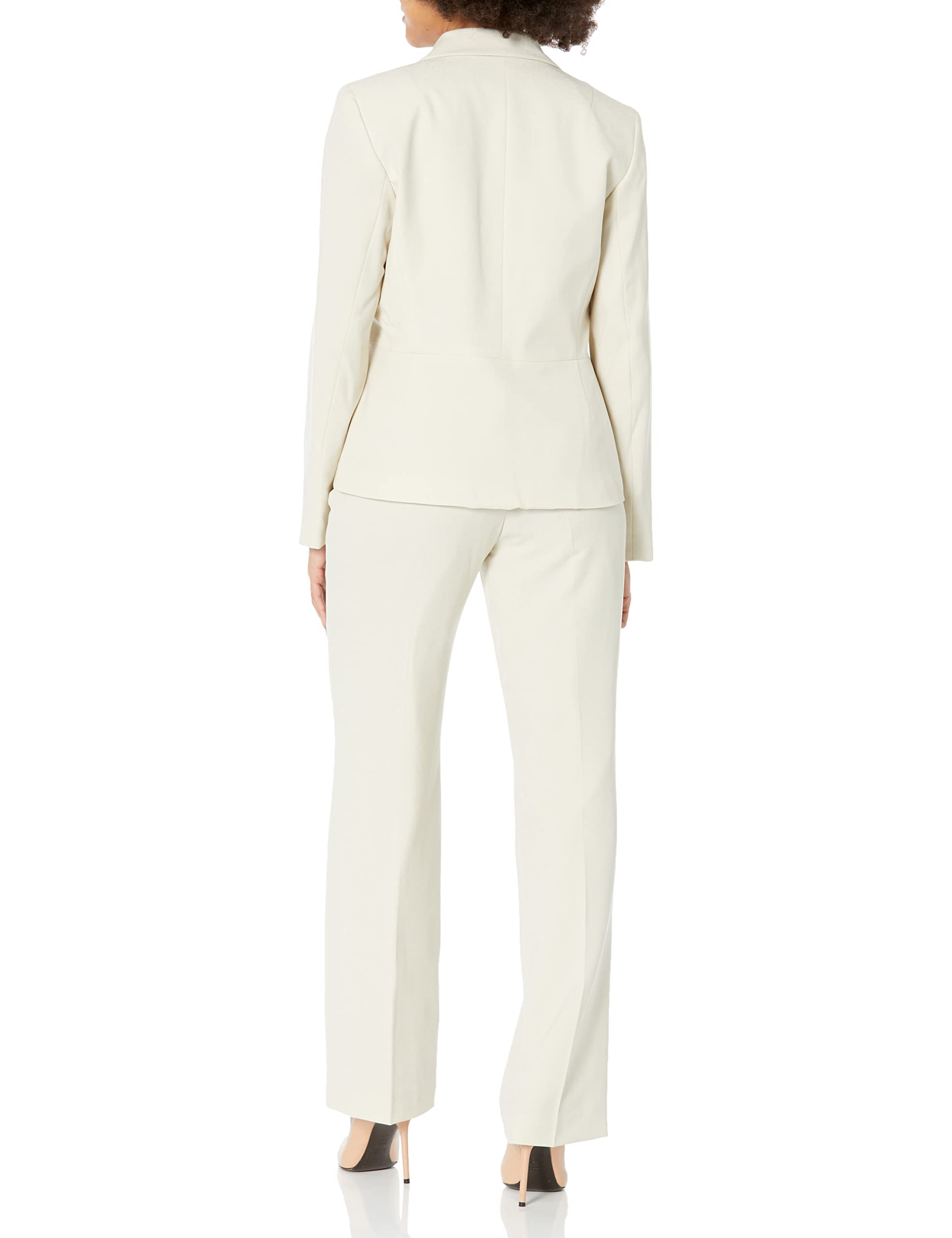 Plus Size Women's Jacket & Pant Suit Set - Professional Office Wear for Business Women - Stylish Work Outfits for Formal Occasions & Job Interviews