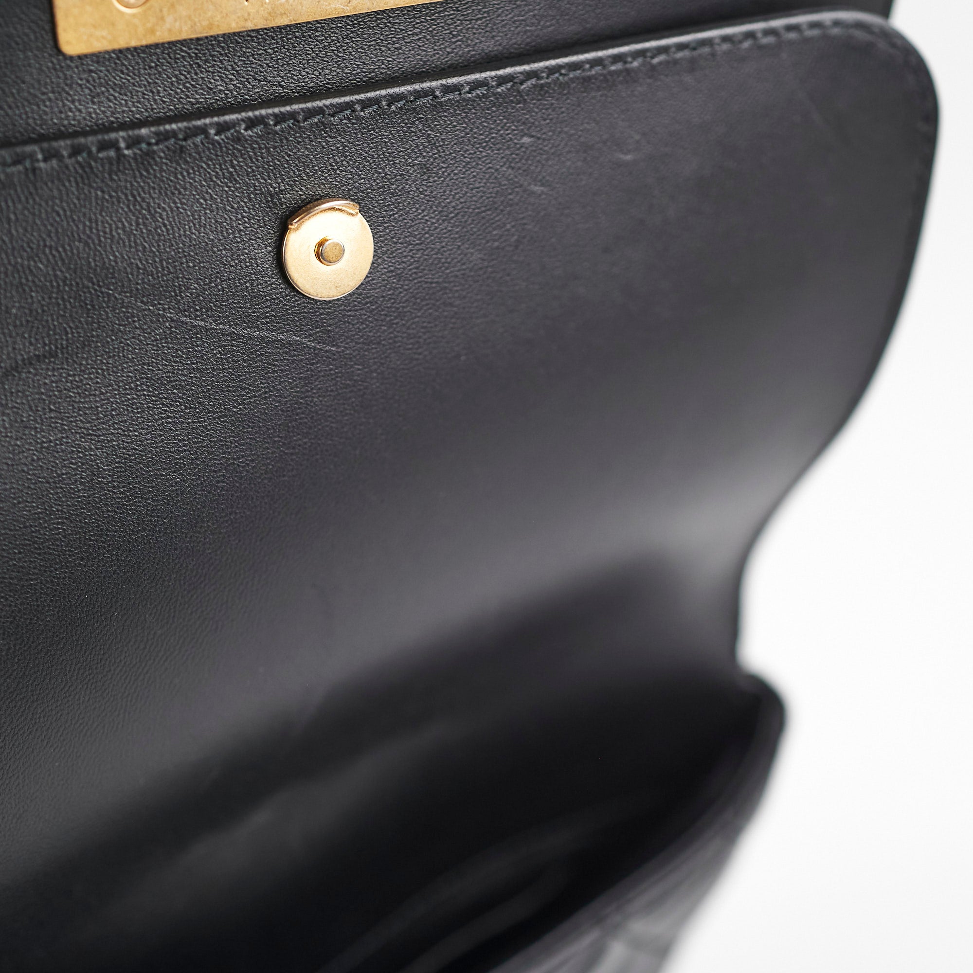 Chanel Mini Flap Bag 19A Black Lambskin Leather Crossbody Purse for Women | Luxury Designer Handbag for Evening Parties & Date Nights