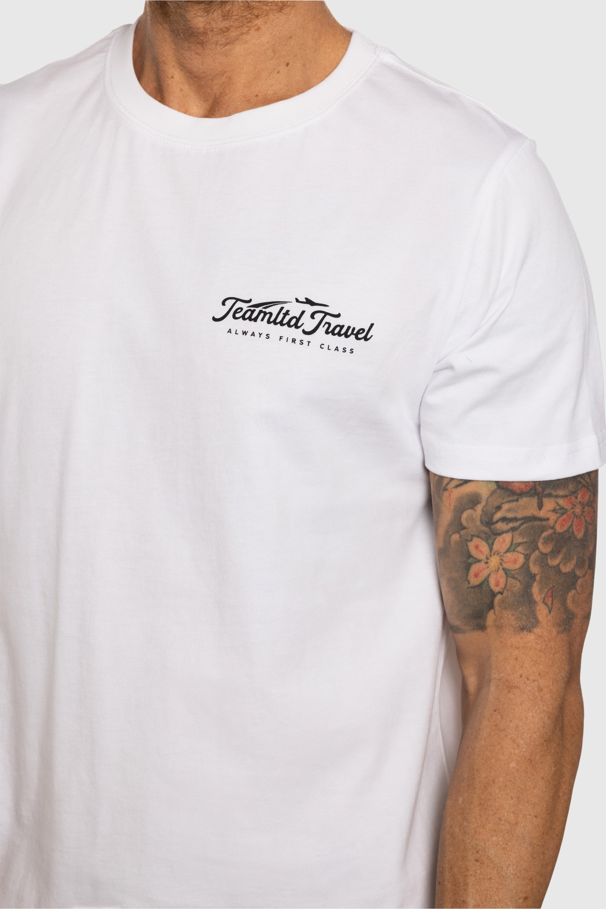 Travel Experts Tee - Comfortable & Stylish Travel T-Shirt for Men & Women | Perfect for Road Trips, Vacations & Adventure Travel
