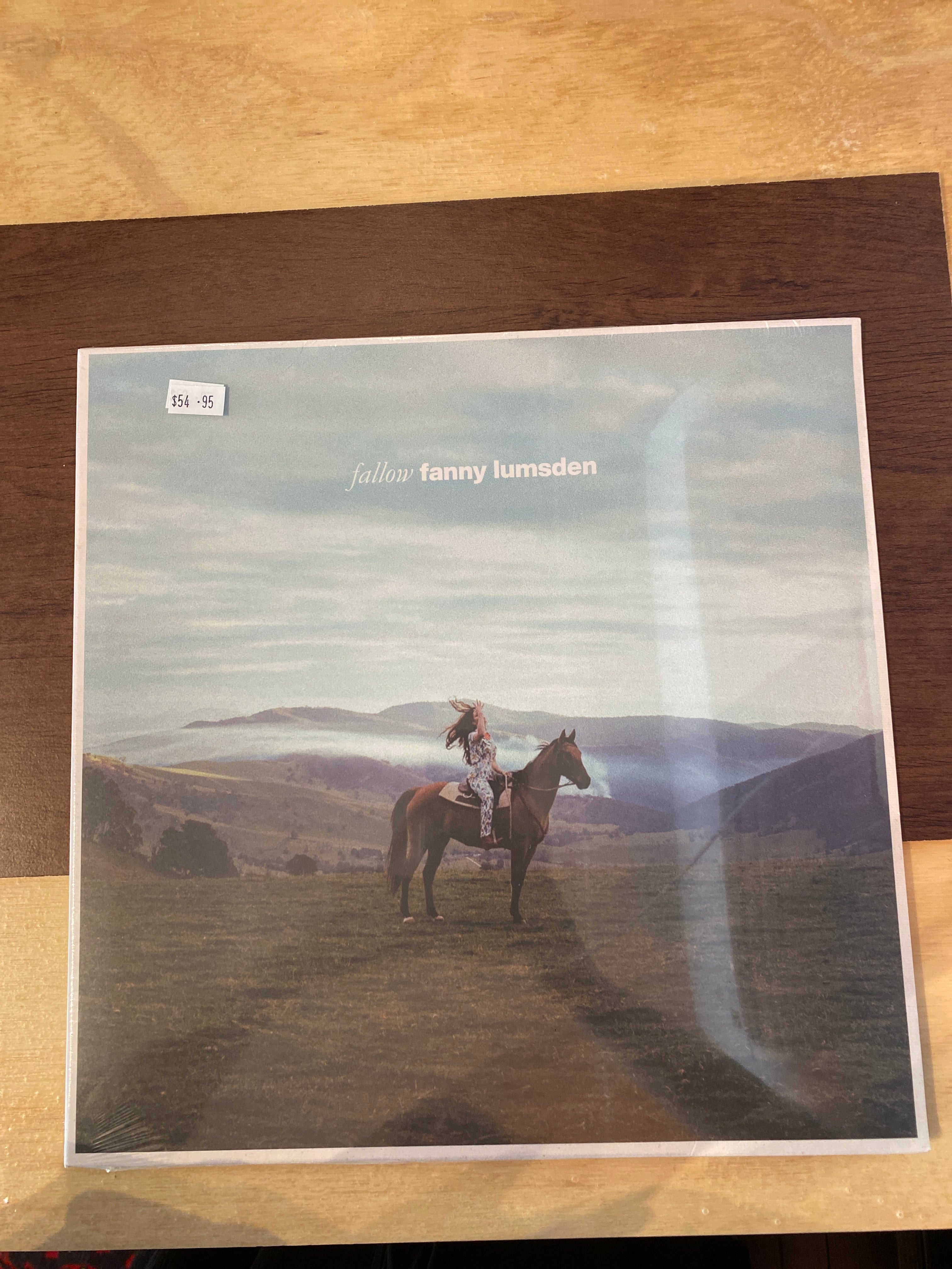 Fanny Lumsden Fallow Vinyl LP Record - Country Folk Music Album for Home Listening & Gift Giving - Perfect for Relaxing Evenings & Music Collectors